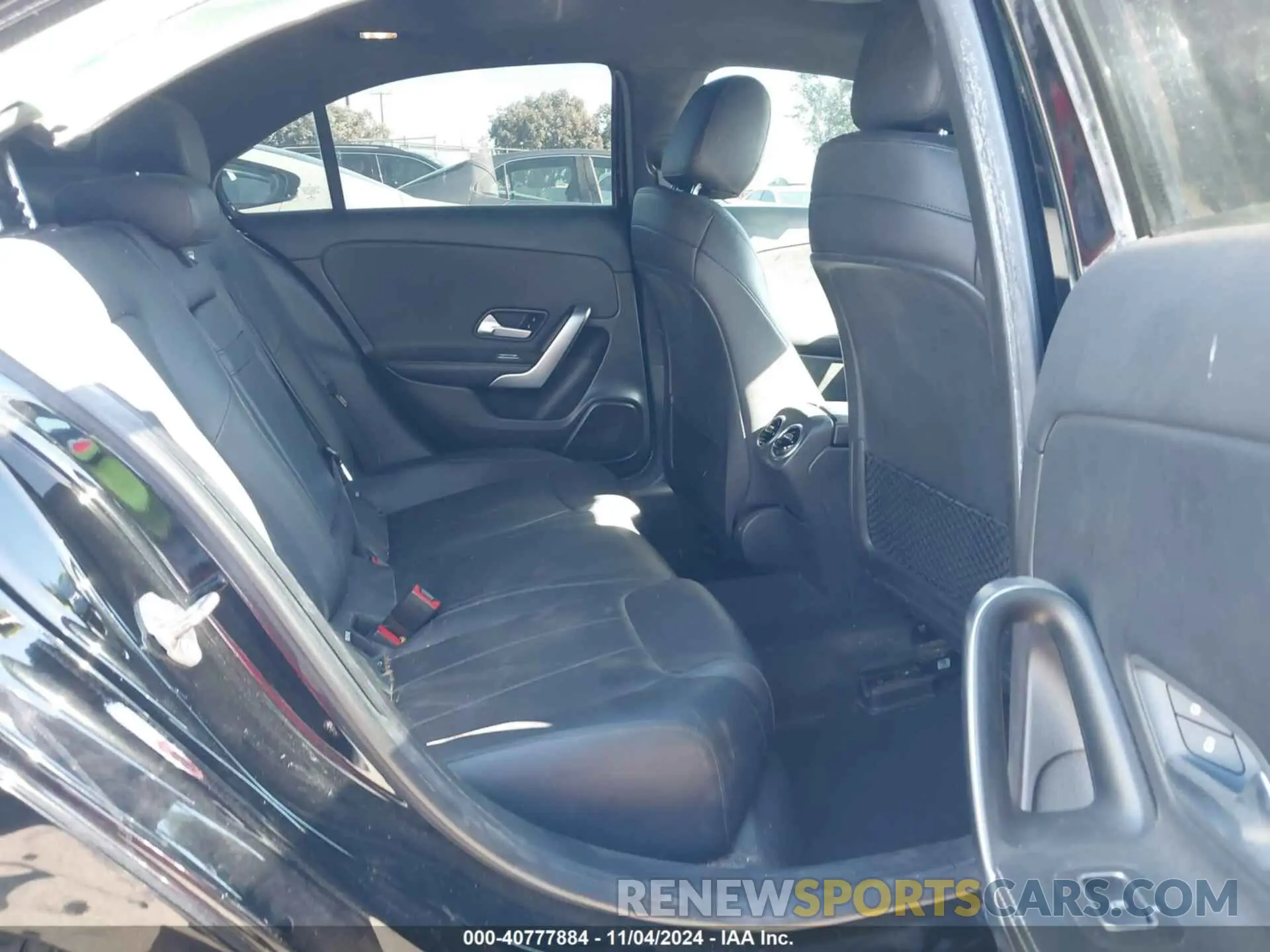 8 Photograph of a damaged car WDD3G4EB5KW011432 MERCEDES-BENZ A 220 2019