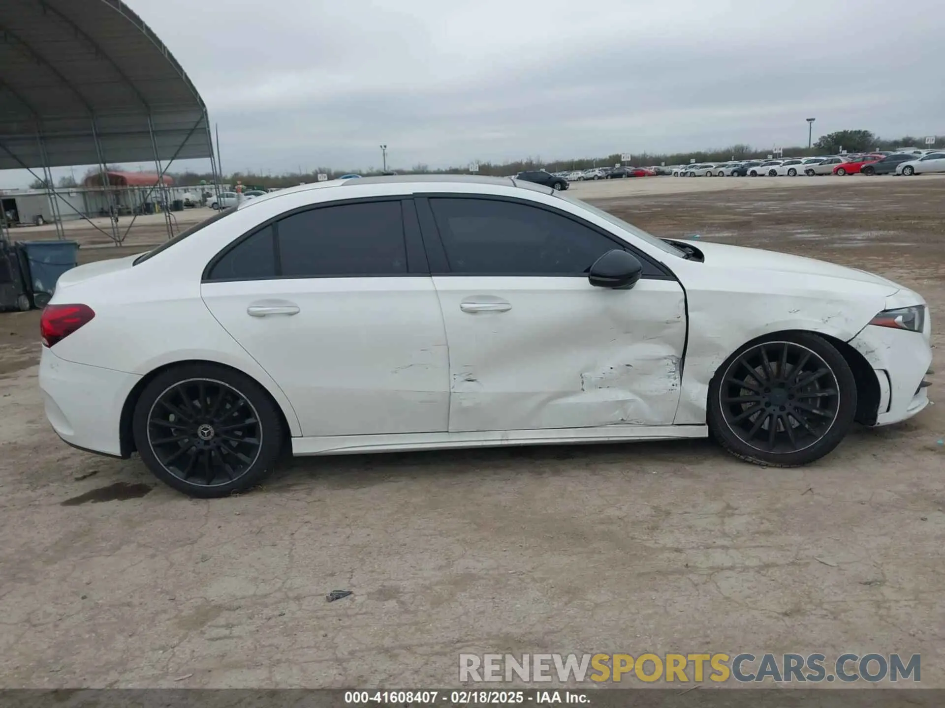13 Photograph of a damaged car WDD3G4EB5KW012029 MERCEDES-BENZ A 220 2019