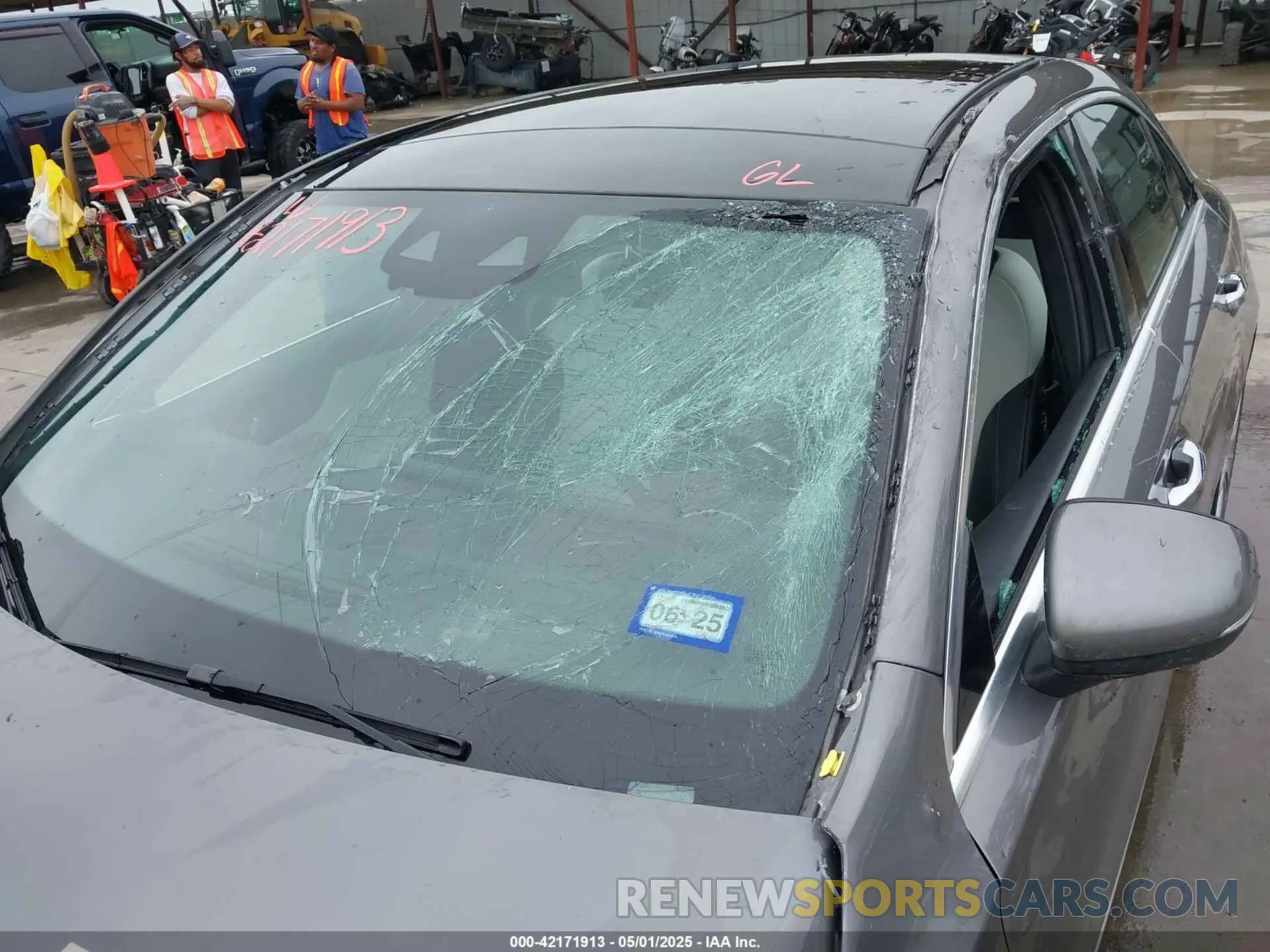 18 Photograph of a damaged car WDD3G4EB5KW018588 MERCEDES-BENZ A 220 2019