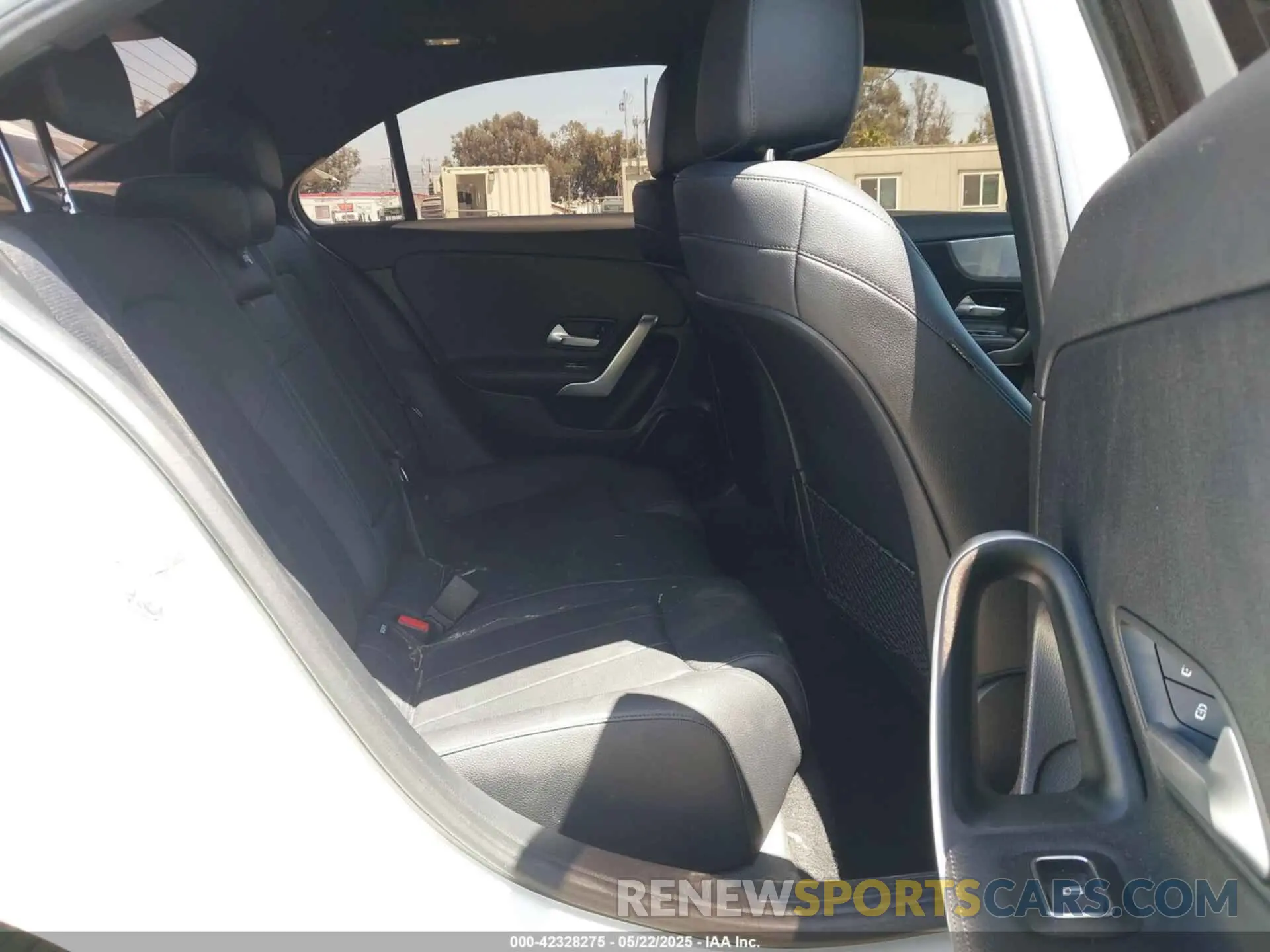 8 Photograph of a damaged car WDD3G4EB5KW026352 MERCEDES-BENZ A 220 2019