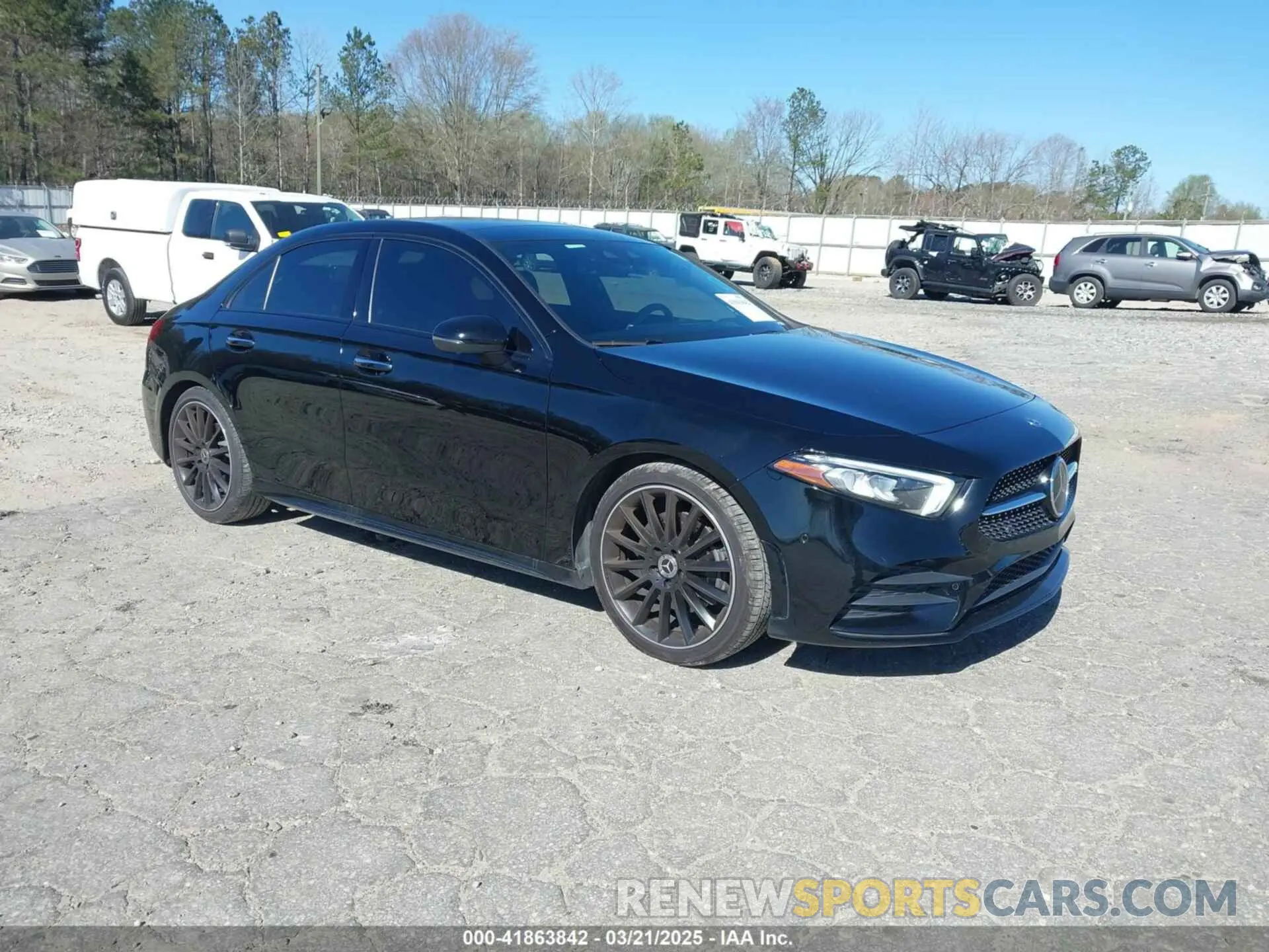1 Photograph of a damaged car WDD3G4EB6KW028269 MERCEDES-BENZ A 220 2019