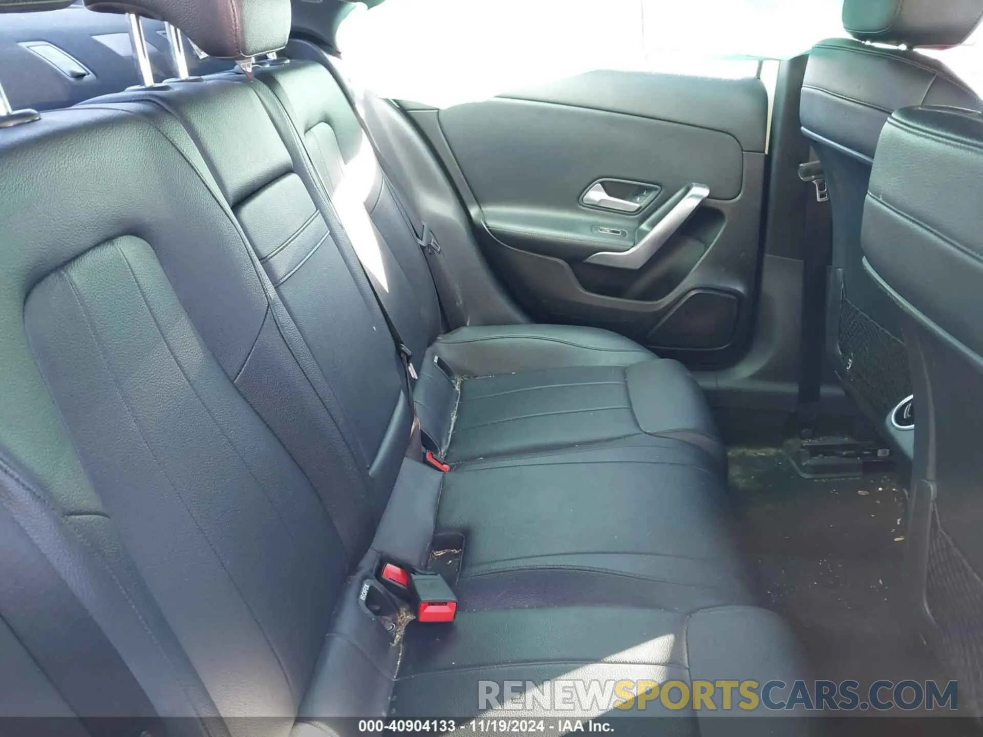 8 Photograph of a damaged car WDD3G4EB7KW000514 MERCEDES-BENZ A 220 2019