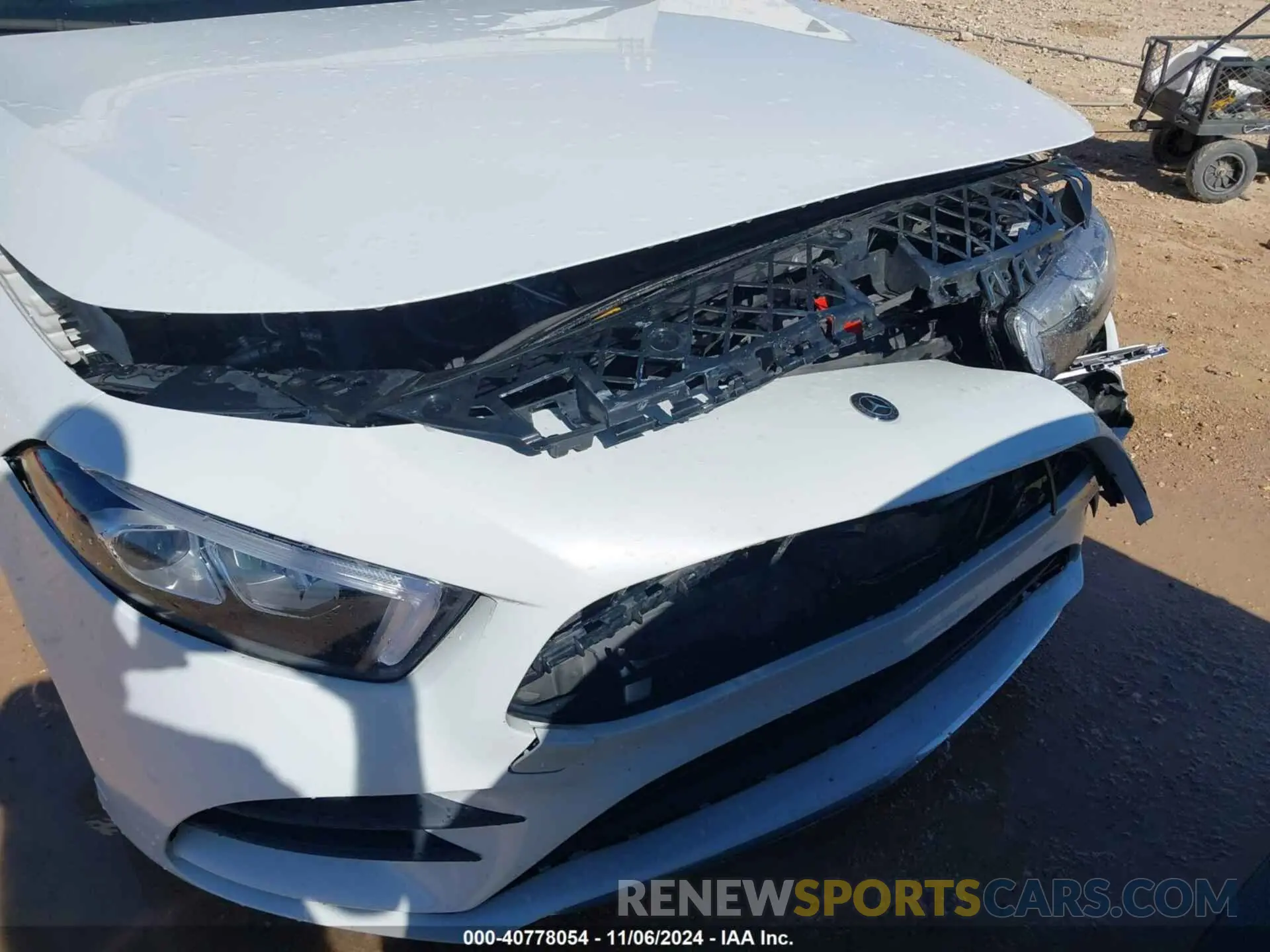 17 Photograph of a damaged car WDD3G4EB9KW021039 MERCEDES-BENZ A 220 2019