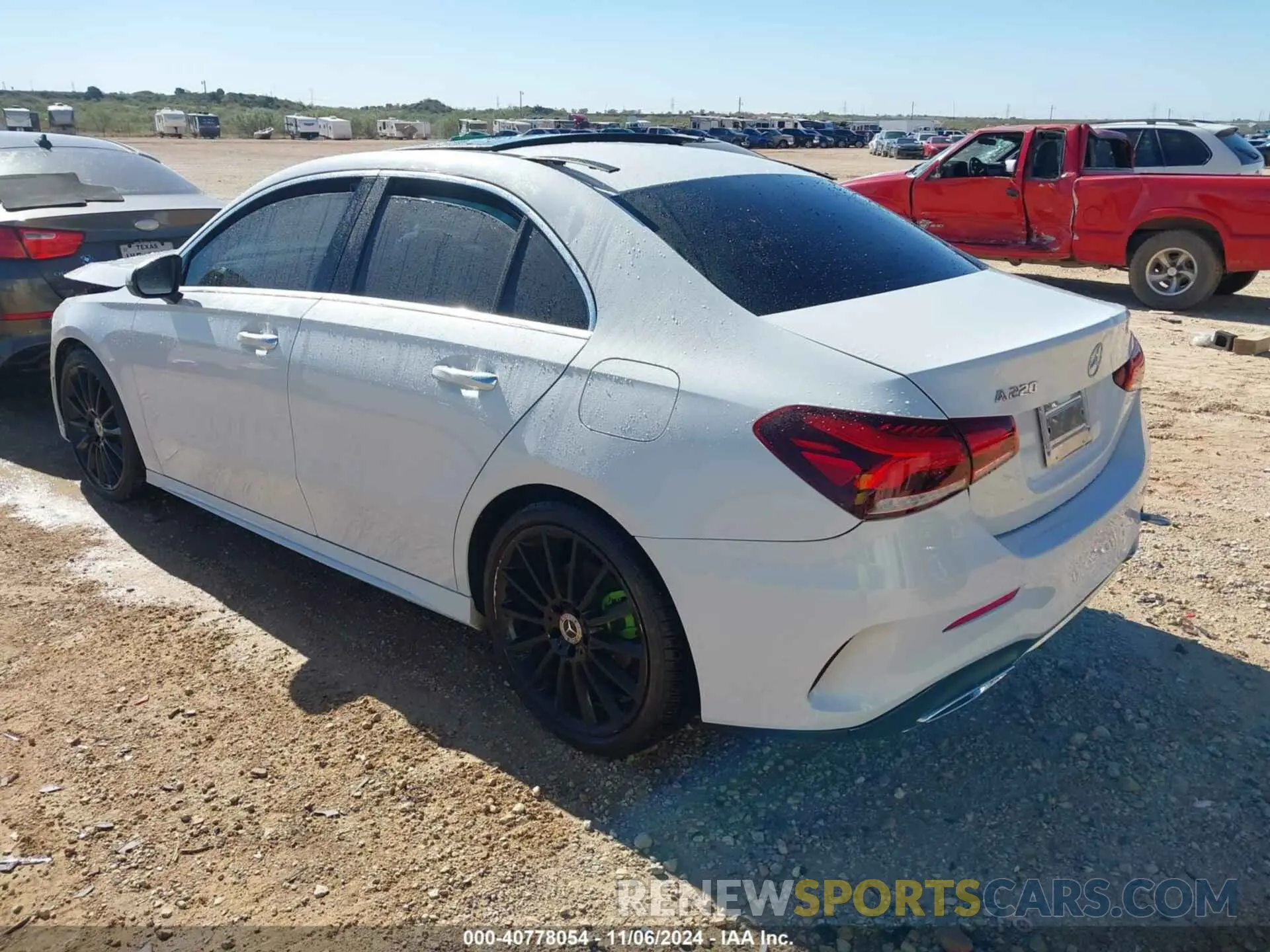 3 Photograph of a damaged car WDD3G4EB9KW021039 MERCEDES-BENZ A 220 2019