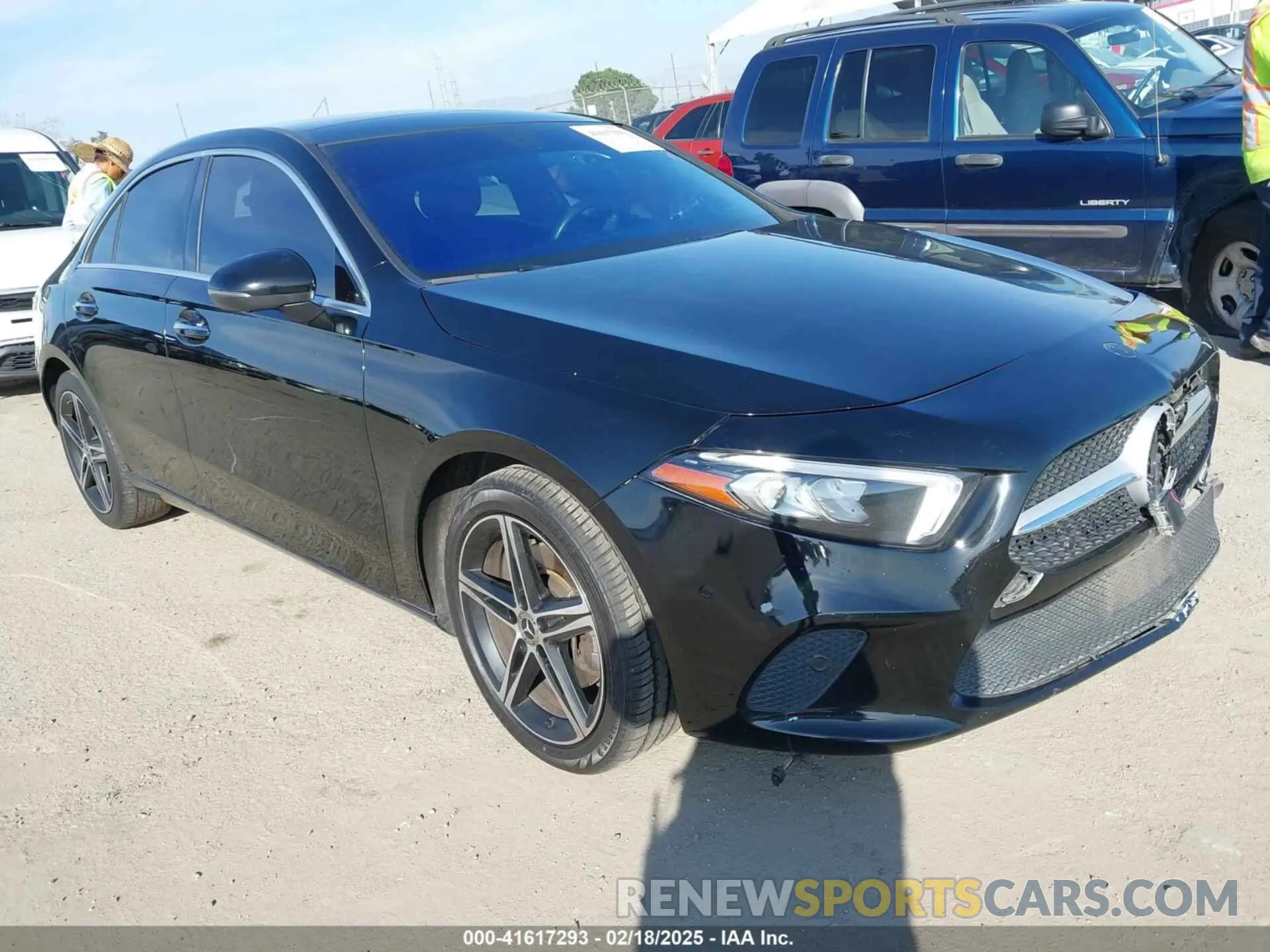 1 Photograph of a damaged car WDD3G4FB0KW007268 MERCEDES-BENZ A 220 2019