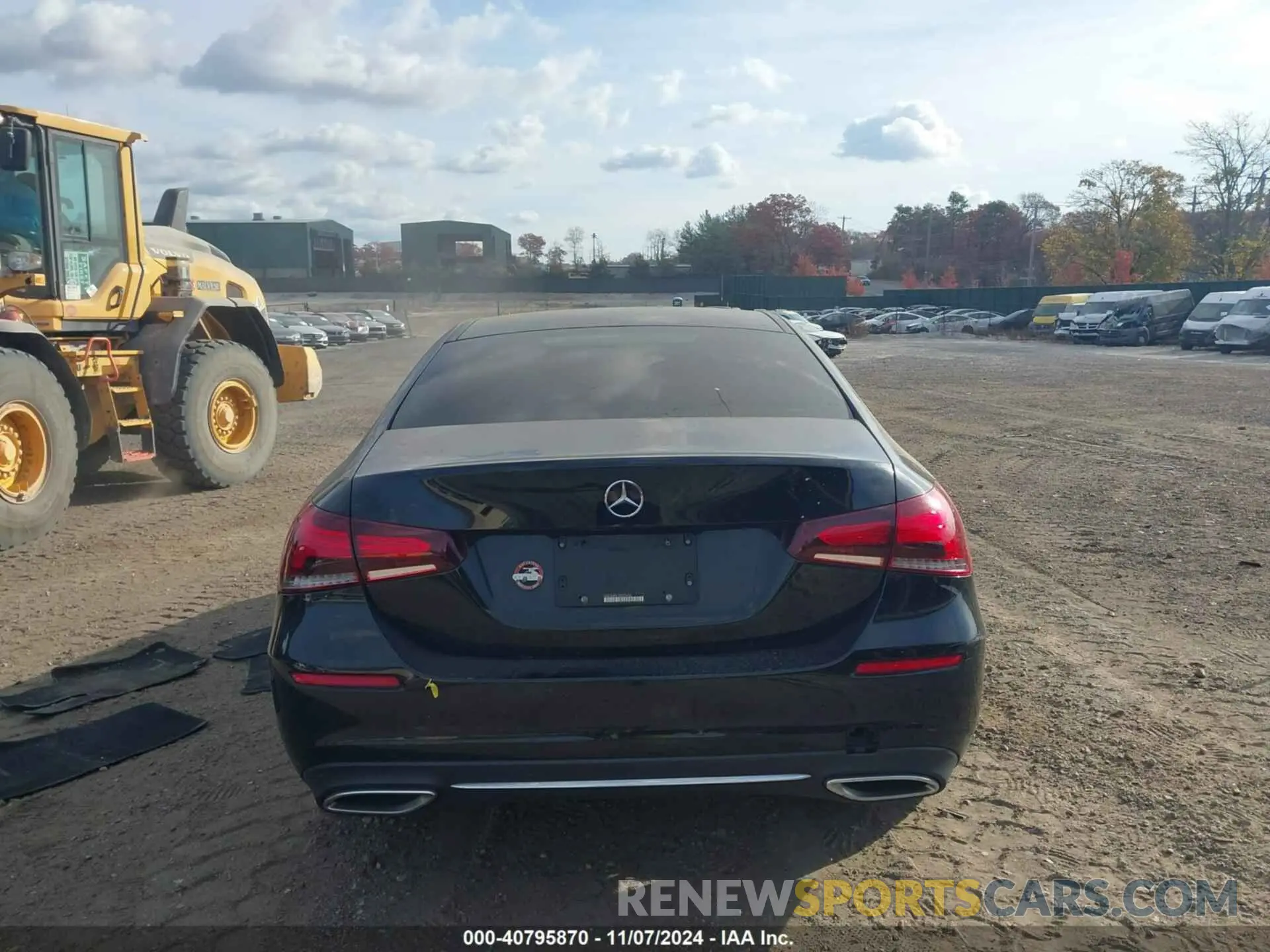 16 Photograph of a damaged car WDD3G4FB1KW025455 MERCEDES-BENZ A 220 2019