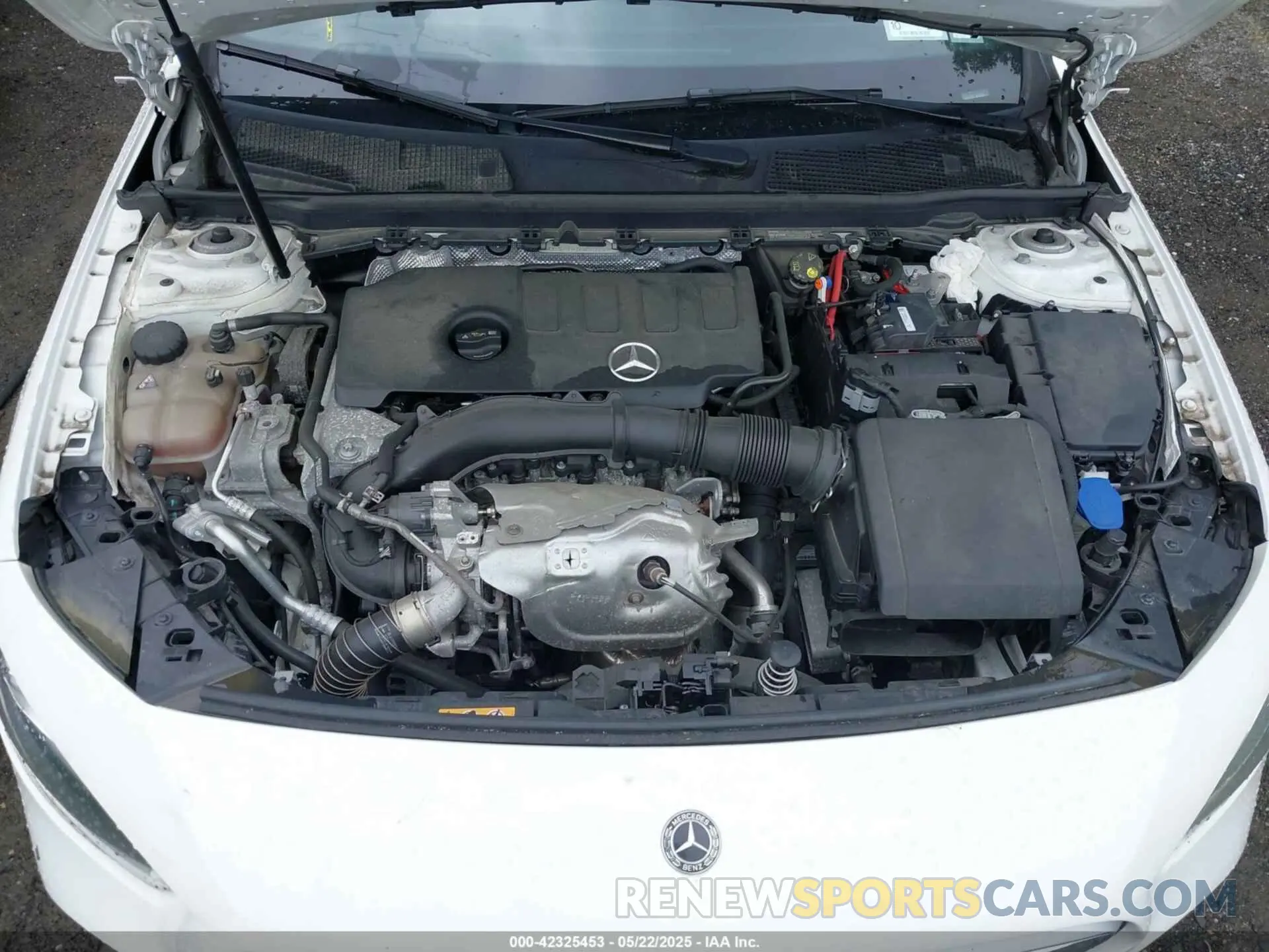 10 Photograph of a damaged car WDD3G4FB1KW028940 MERCEDES-BENZ A 220 2019