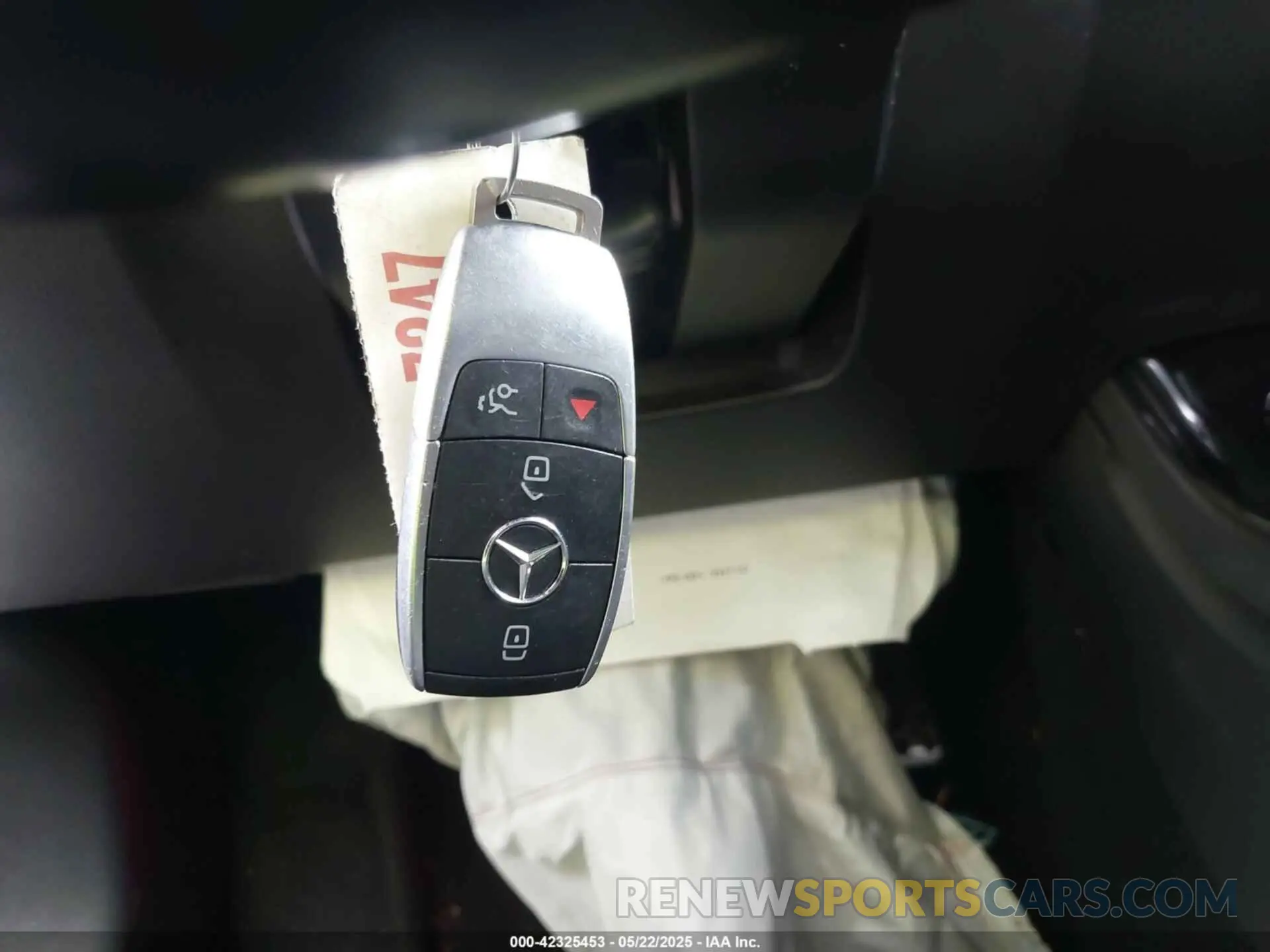 11 Photograph of a damaged car WDD3G4FB1KW028940 MERCEDES-BENZ A 220 2019