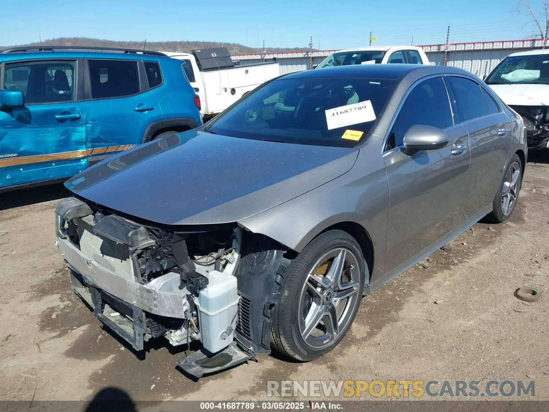 2 Photograph of a damaged car WDD3G4FB5KW005368 MERCEDES-BENZ A 220 2019