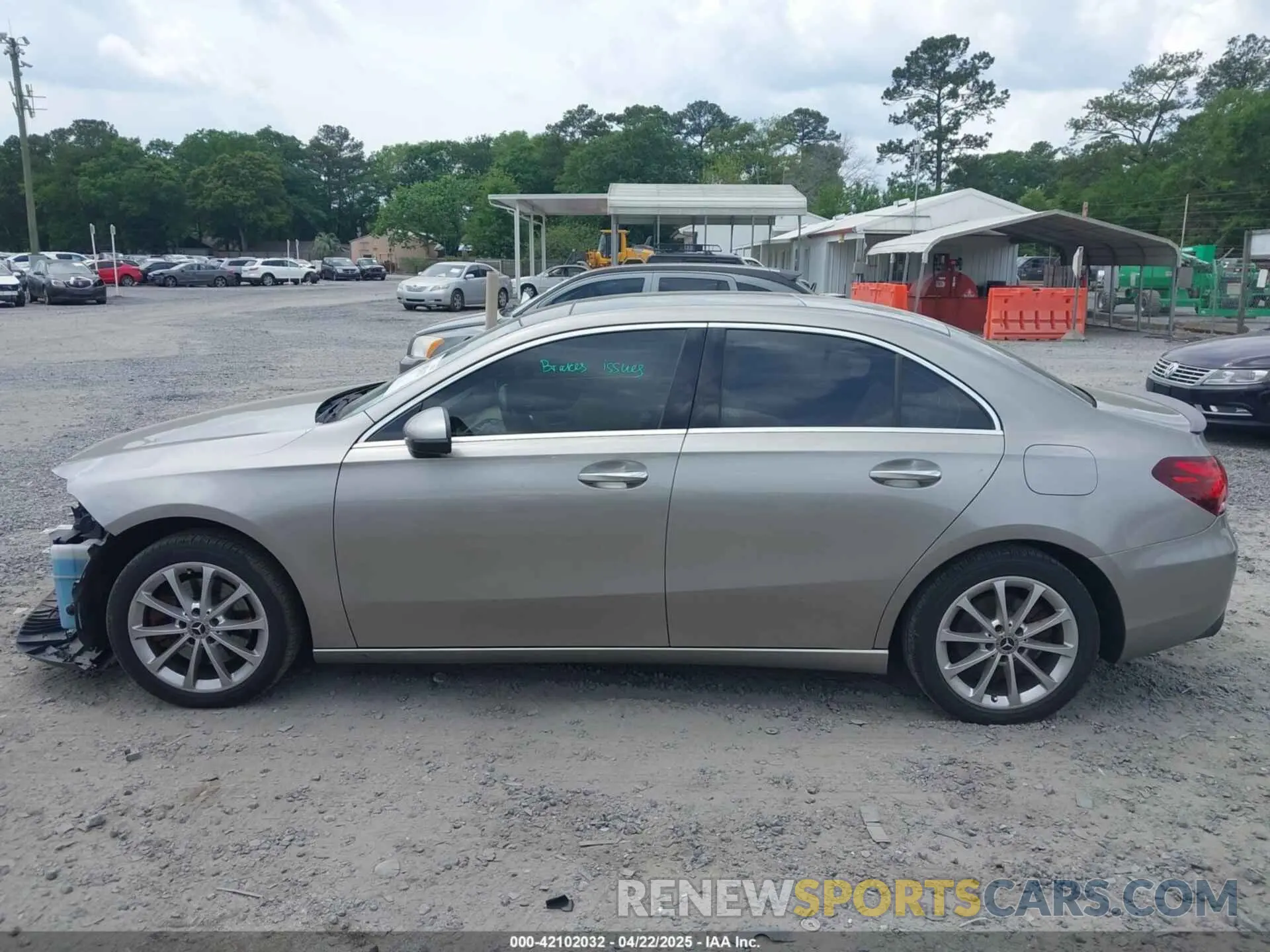 15 Photograph of a damaged car WDD3G4FB5KW012398 MERCEDES-BENZ A 220 2019