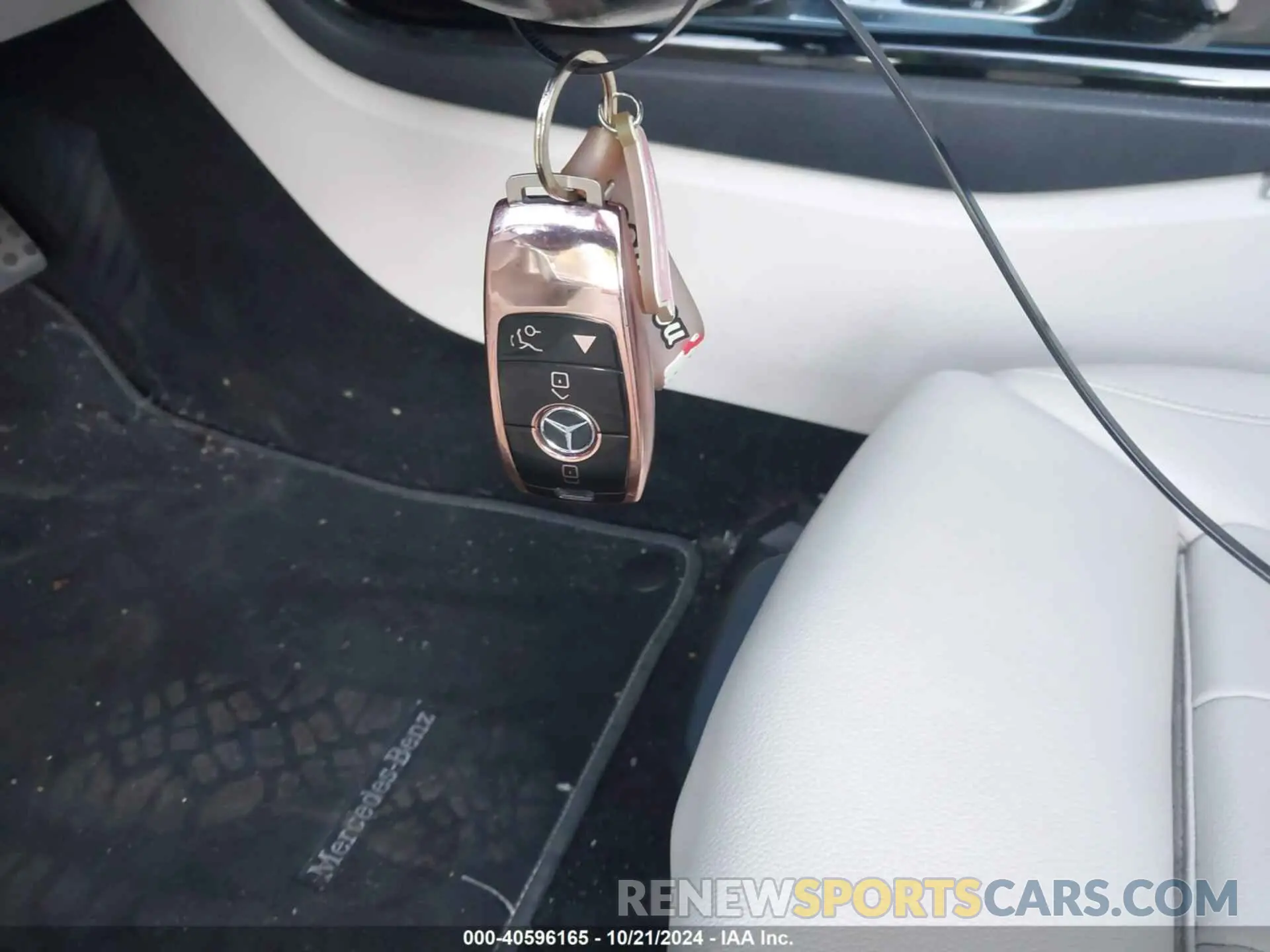 11 Photograph of a damaged car WDD3G4FB5KW012675 MERCEDES-BENZ A 220 2019