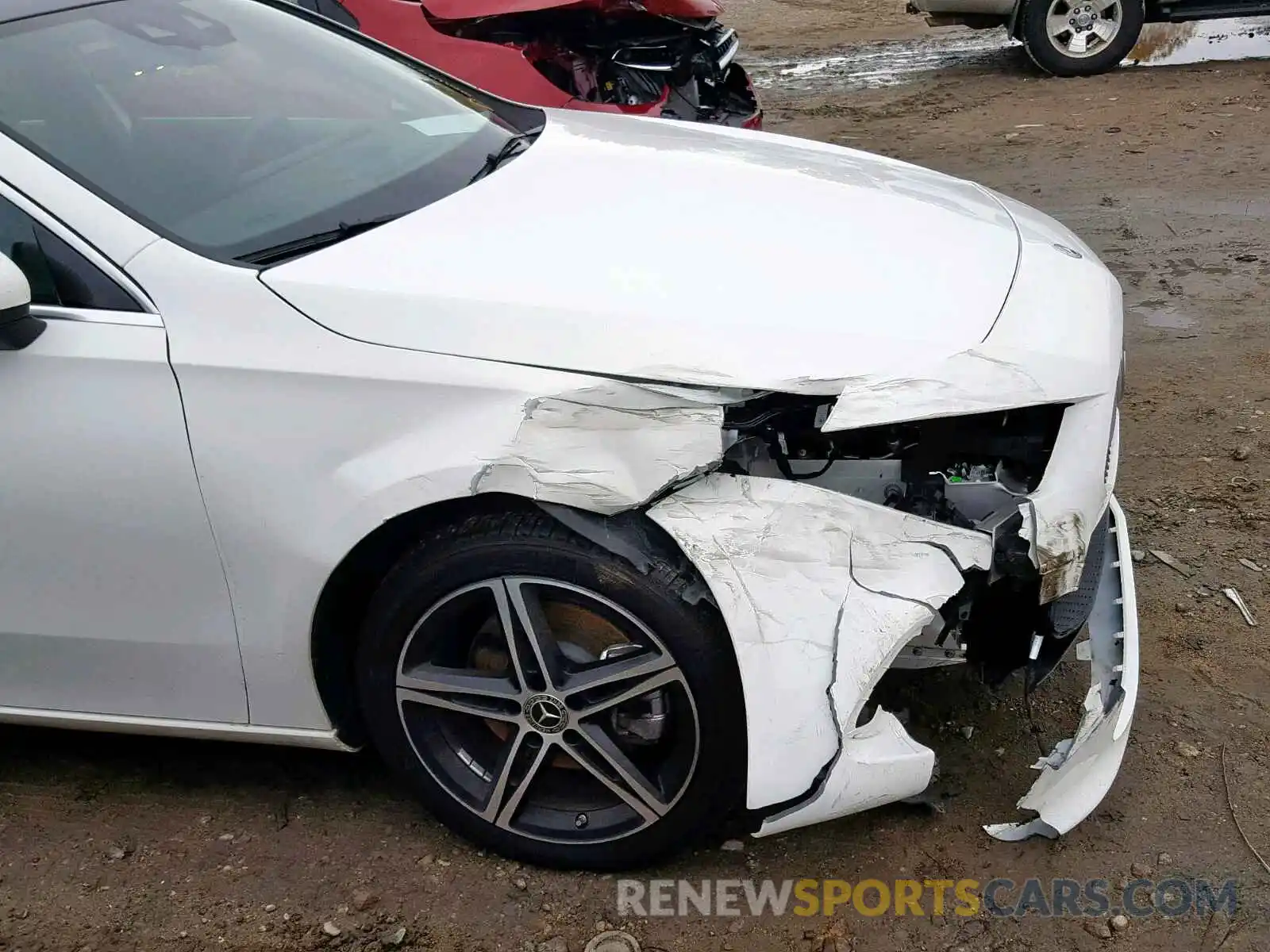 9 Photograph of a damaged car WDD3G4FB8KW000780 MERCEDES-BENZ A 220 2019