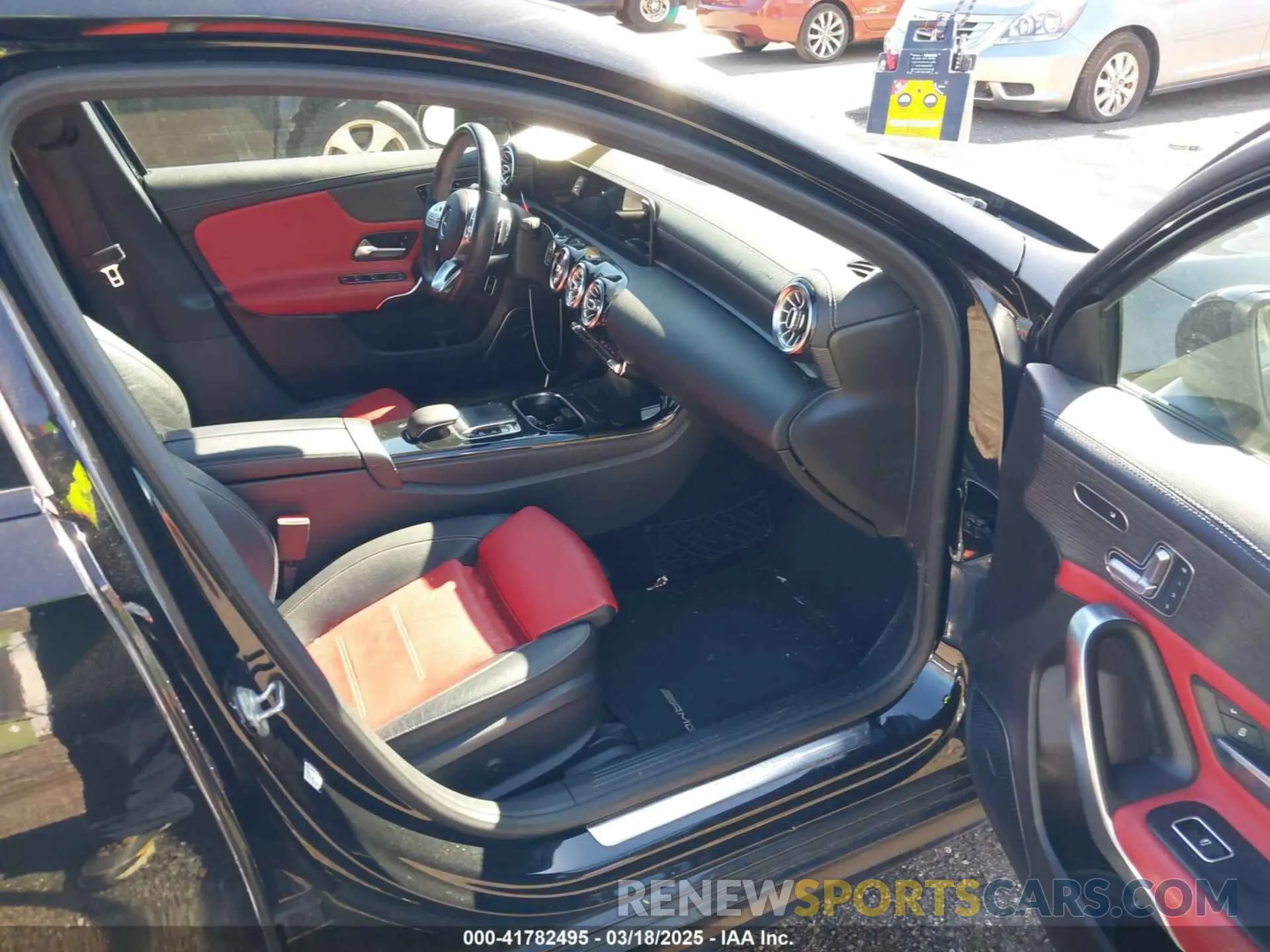 5 Photograph of a damaged car WDD3G4FB8KW006661 MERCEDES-BENZ A 220 2019