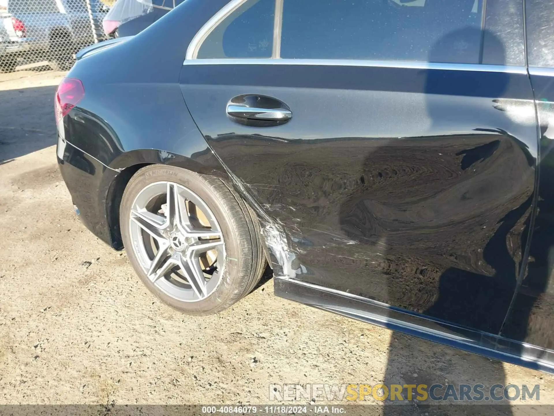 6 Photograph of a damaged car WDD3G4FB9KW006071 MERCEDES-BENZ A 220 2019