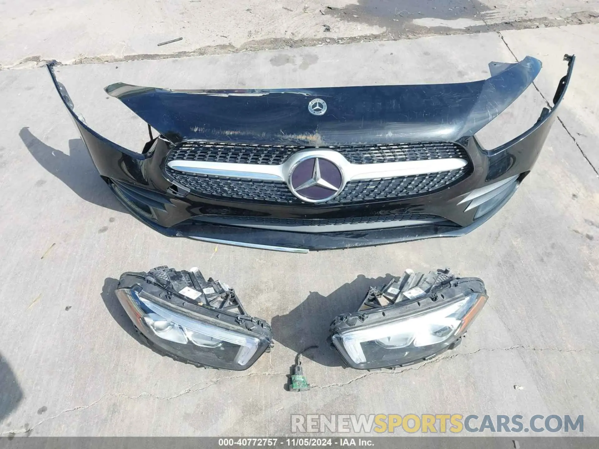 12 Photograph of a damaged car W1K3G4EB6LW043744 MERCEDES-BENZ A 220 2020