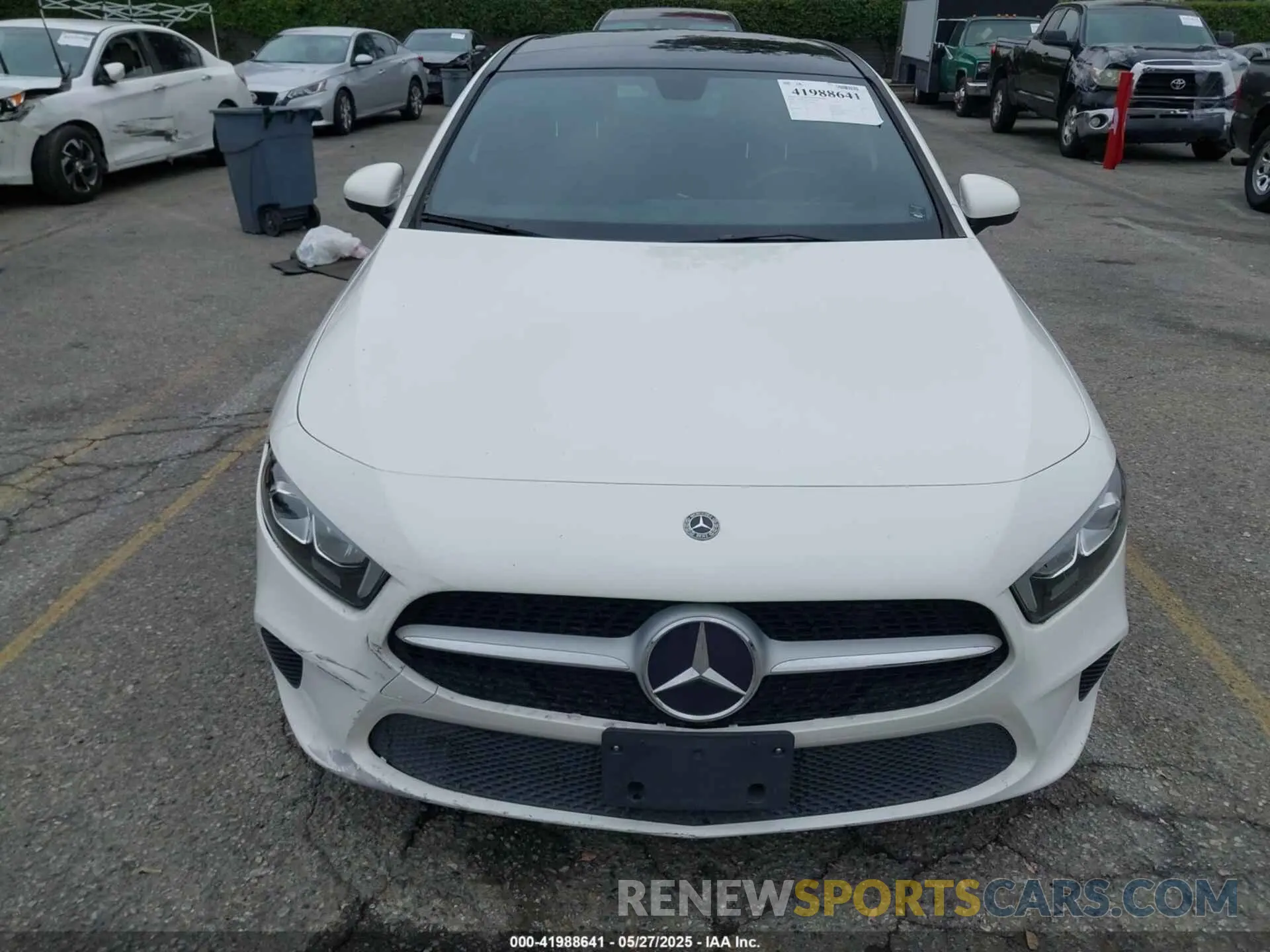 12 Photograph of a damaged car W1K3G4EB9LJ204553 MERCEDES-BENZ A 220 2020