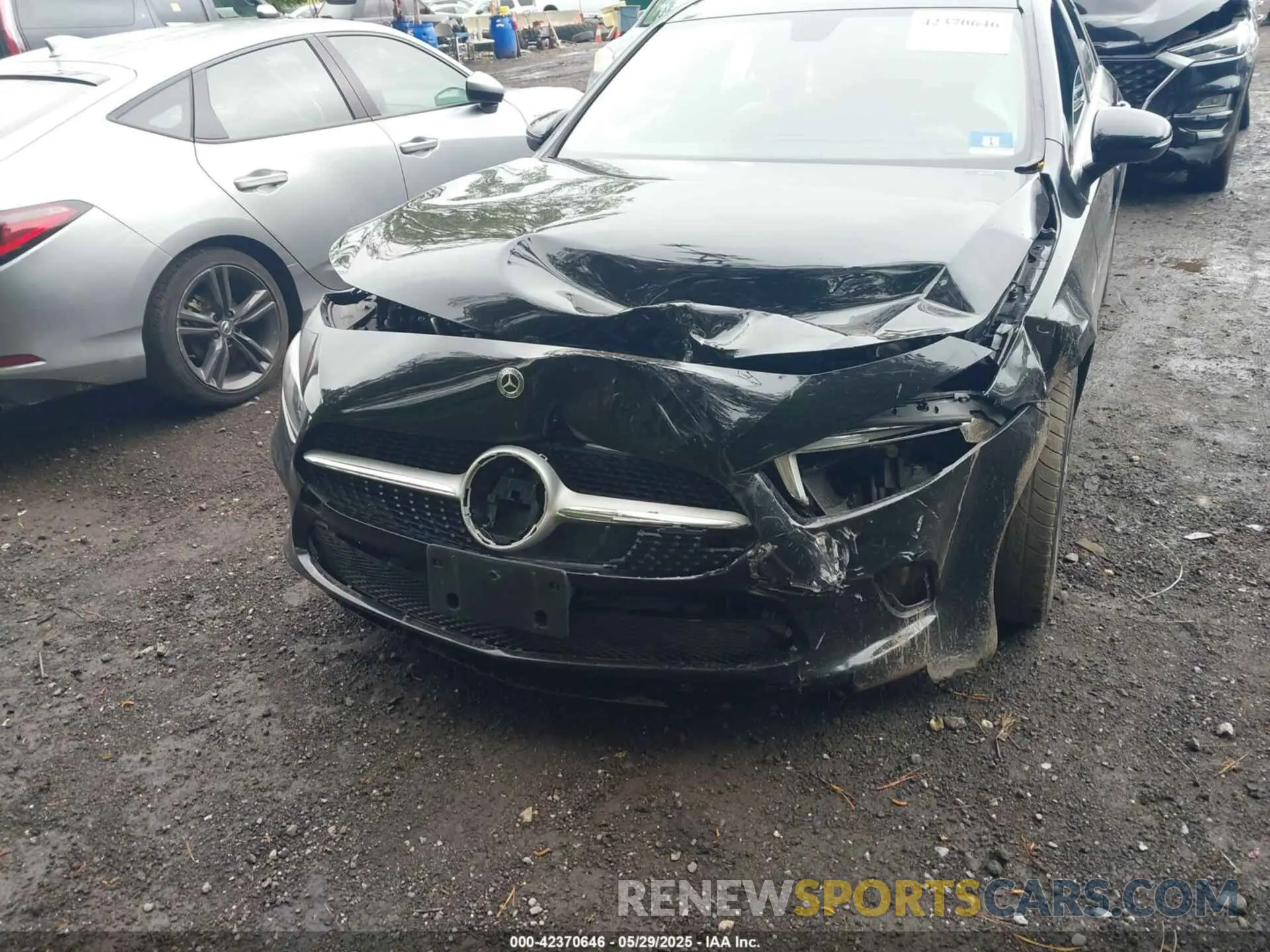 6 Photograph of a damaged car W1K3G4FB4LJ202188 MERCEDES-BENZ A 220 2020
