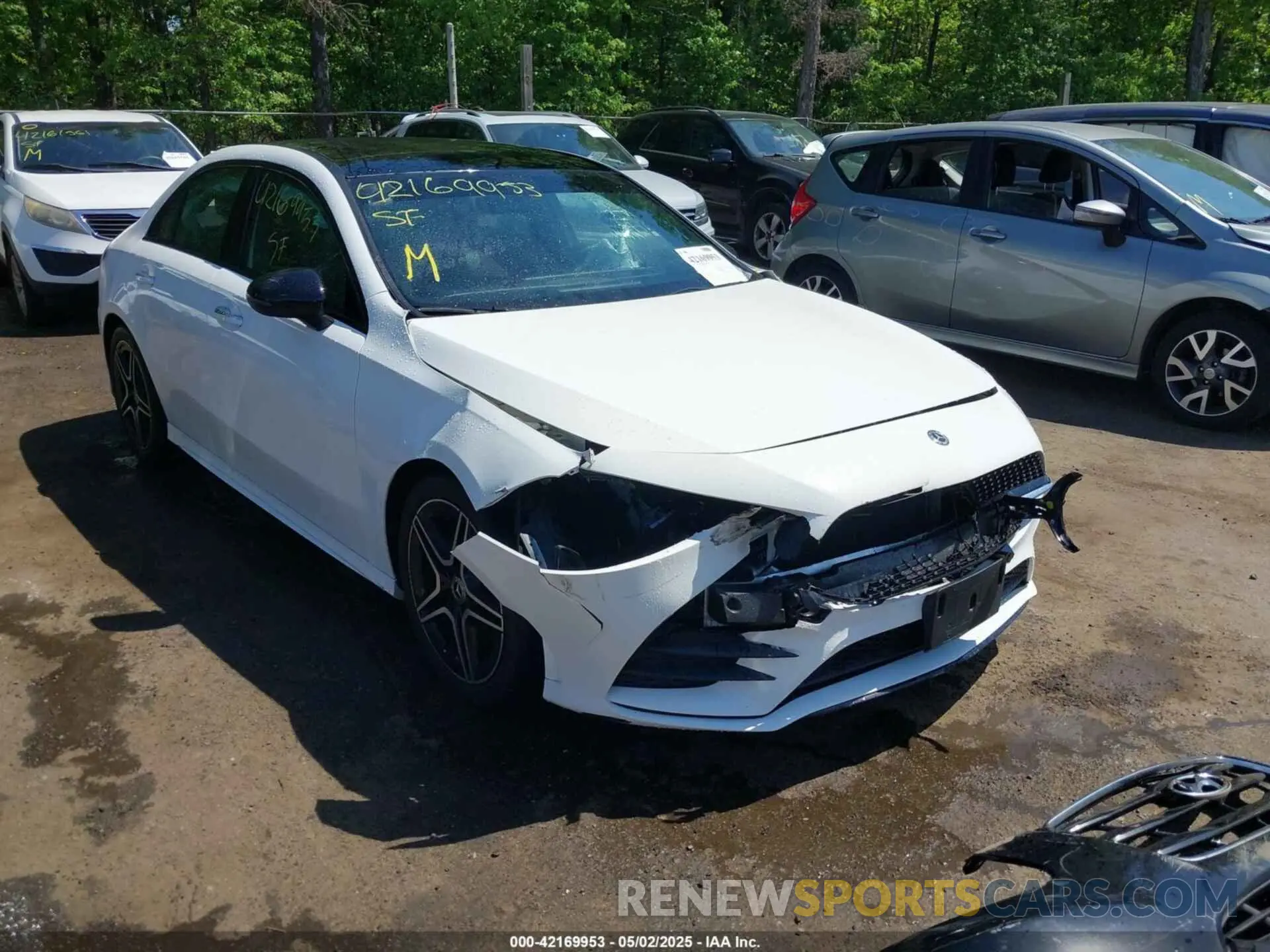 6 Photograph of a damaged car W1K3G4FB6LJ224936 MERCEDES-BENZ A 220 2020
