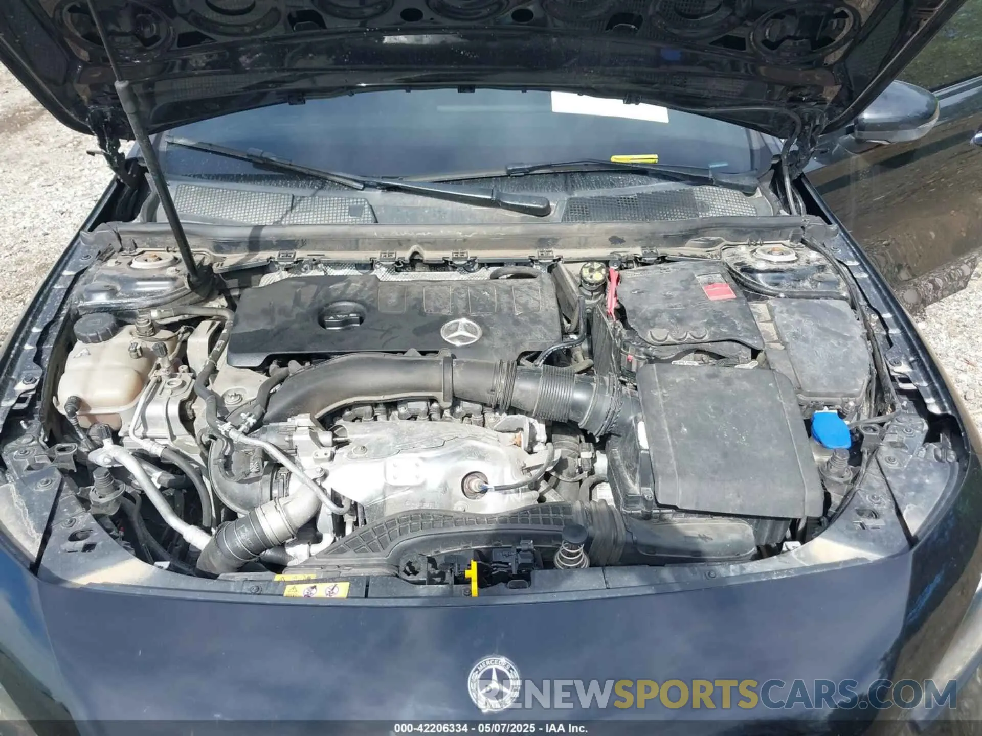 10 Photograph of a damaged car W1K3G4FB7LJ214576 MERCEDES-BENZ A 220 2020