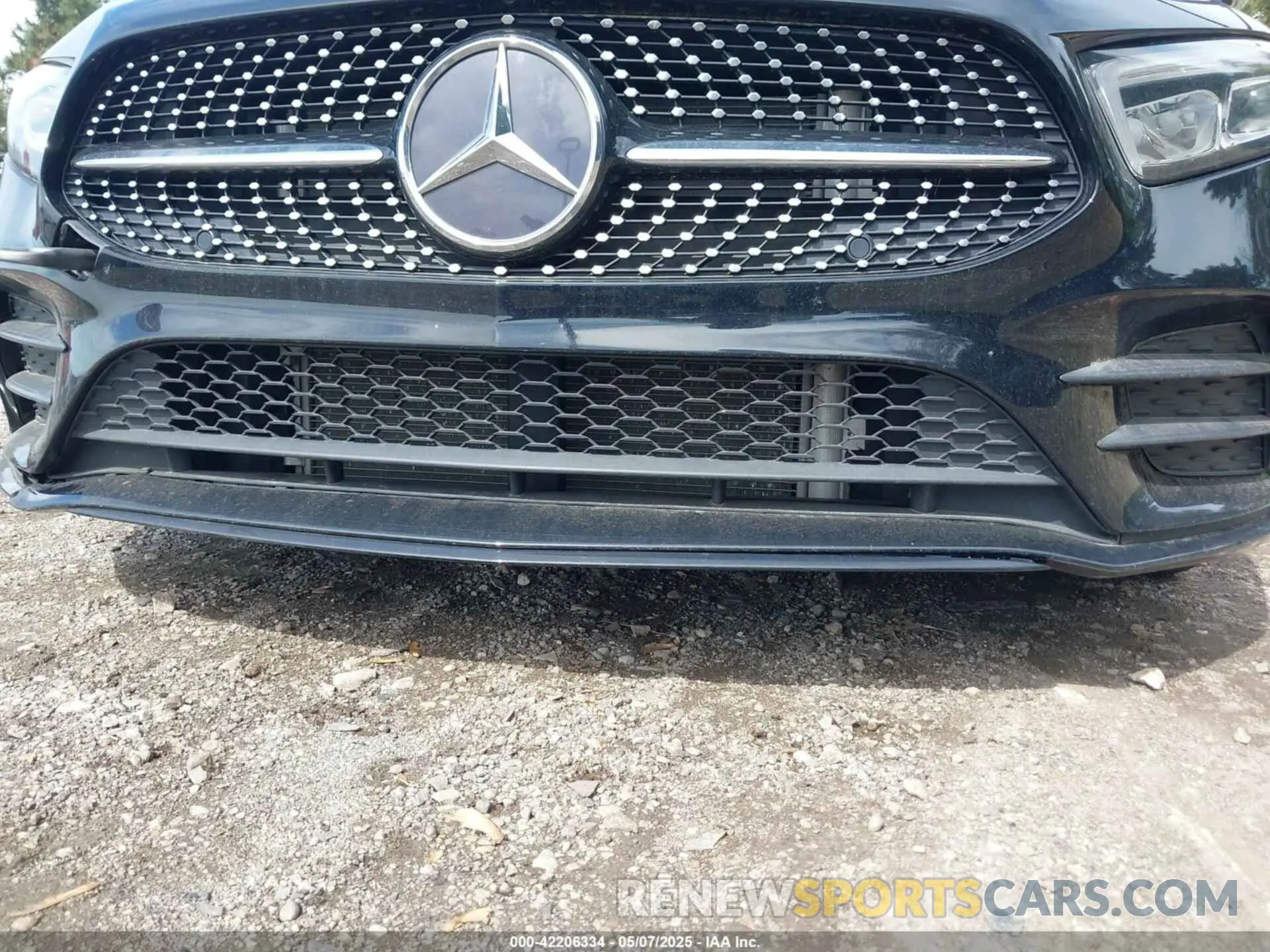 6 Photograph of a damaged car W1K3G4FB7LJ214576 MERCEDES-BENZ A 220 2020