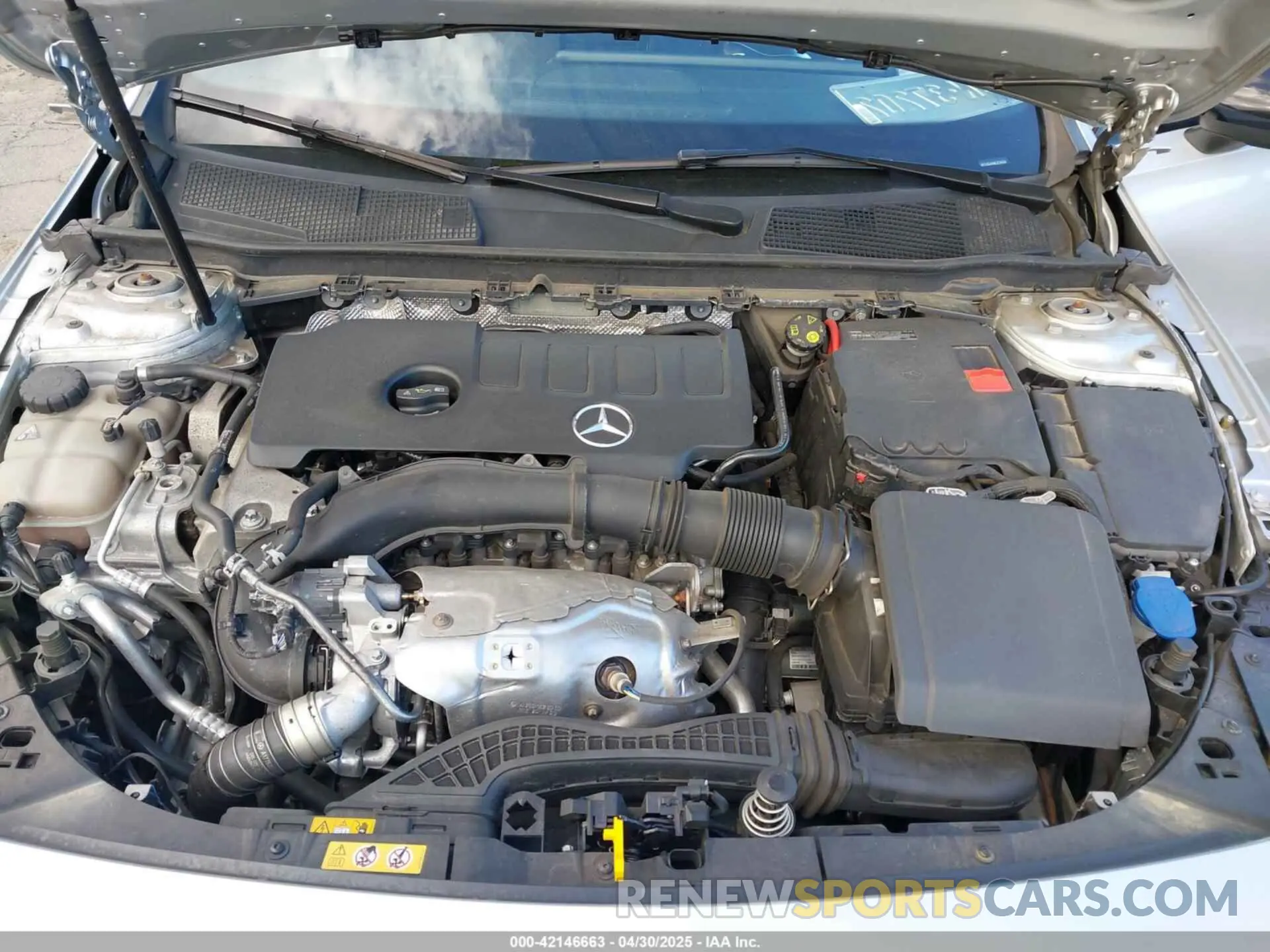 10 Photograph of a damaged car W1K3G4FB8LJ234030 MERCEDES-BENZ A 220 2020