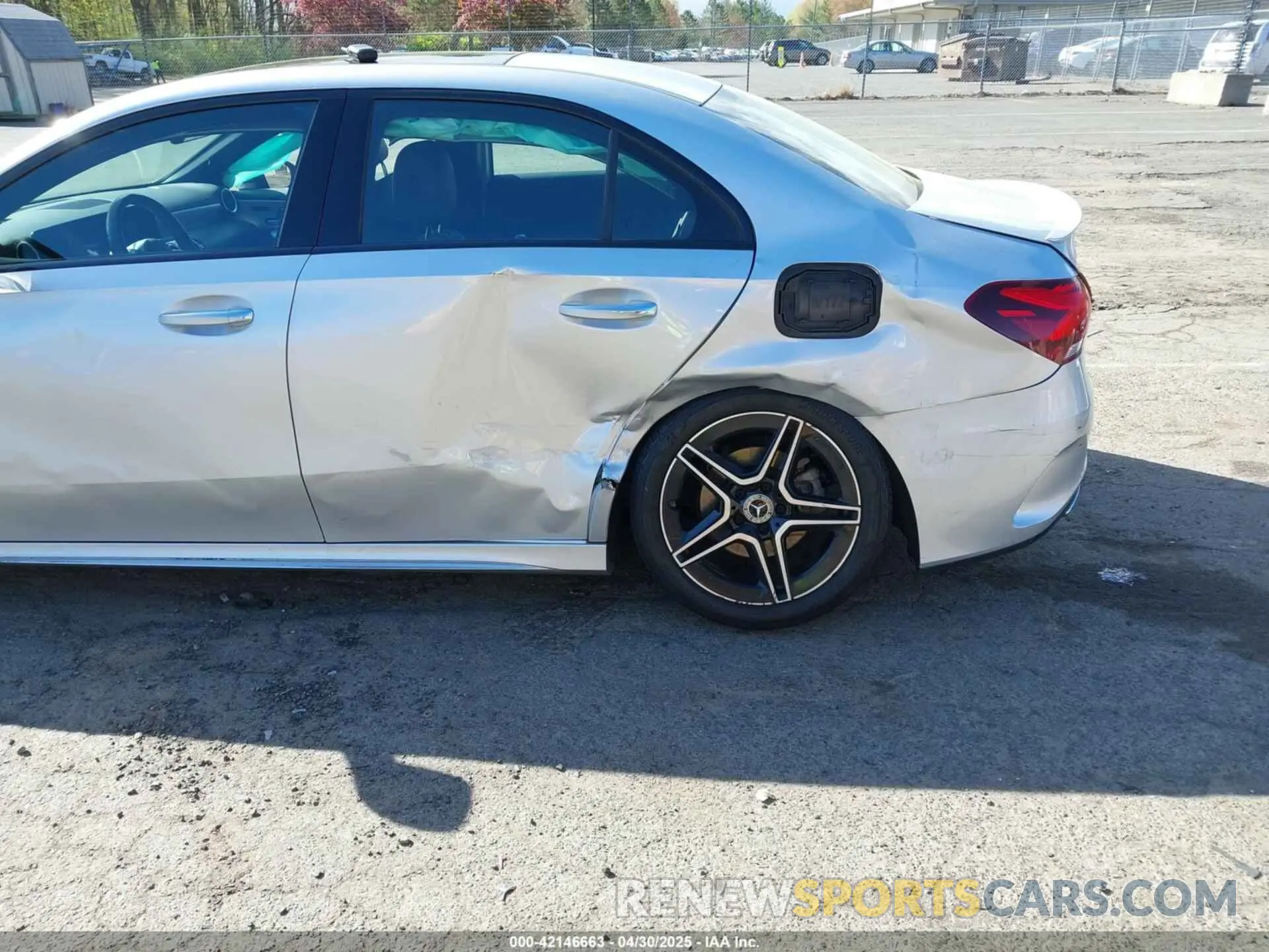 6 Photograph of a damaged car W1K3G4FB8LJ234030 MERCEDES-BENZ A 220 2020