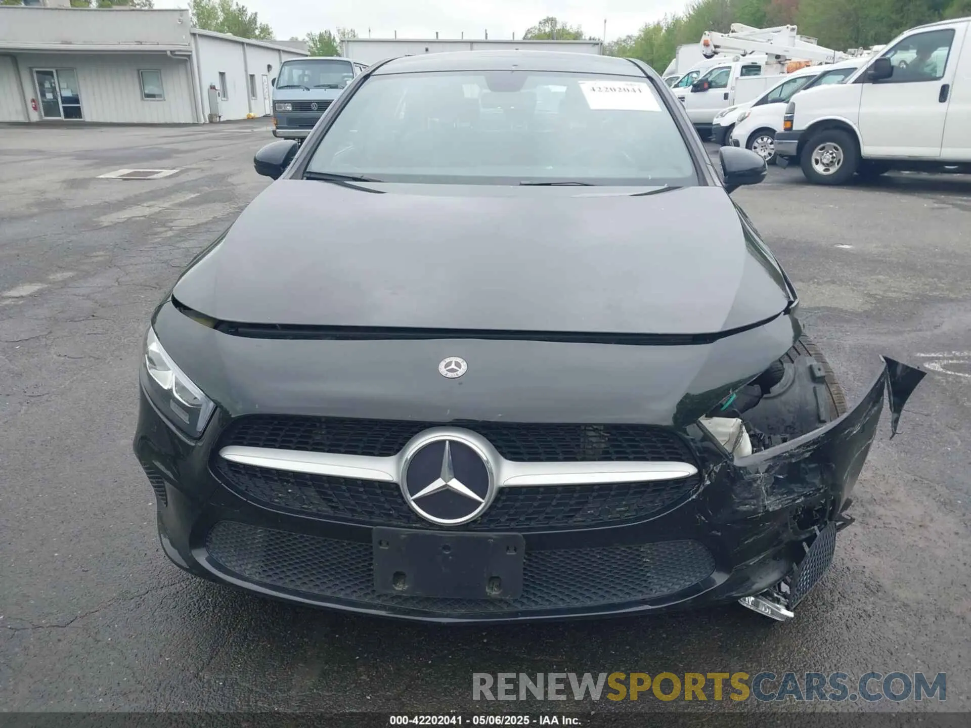 12 Photograph of a damaged car WDD3G4FB3LW040170 MERCEDES-BENZ A 220 2020