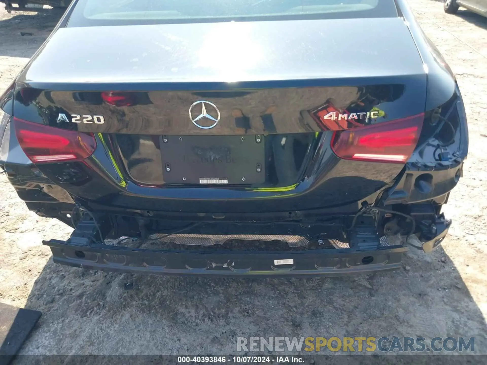 18 Photograph of a damaged car WDD3G4FB8LW039368 MERCEDES-BENZ A 220 2020
