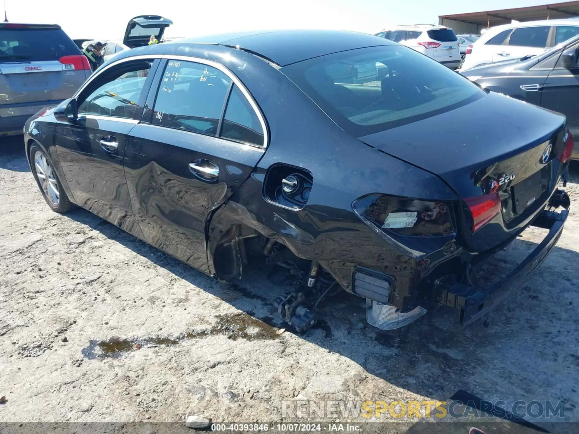 3 Photograph of a damaged car WDD3G4FB8LW039368 MERCEDES-BENZ A 220 2020