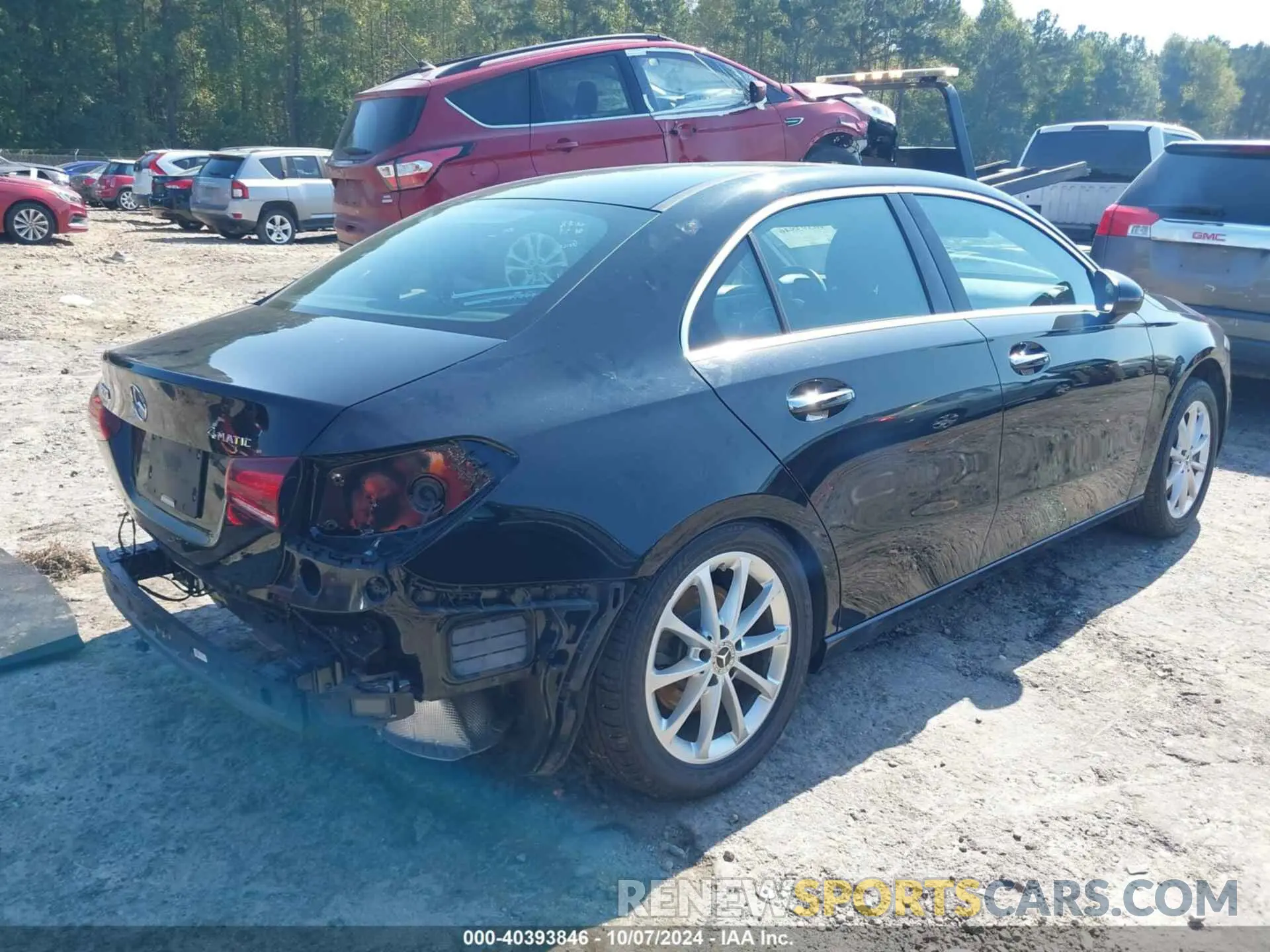 4 Photograph of a damaged car WDD3G4FB8LW039368 MERCEDES-BENZ A 220 2020