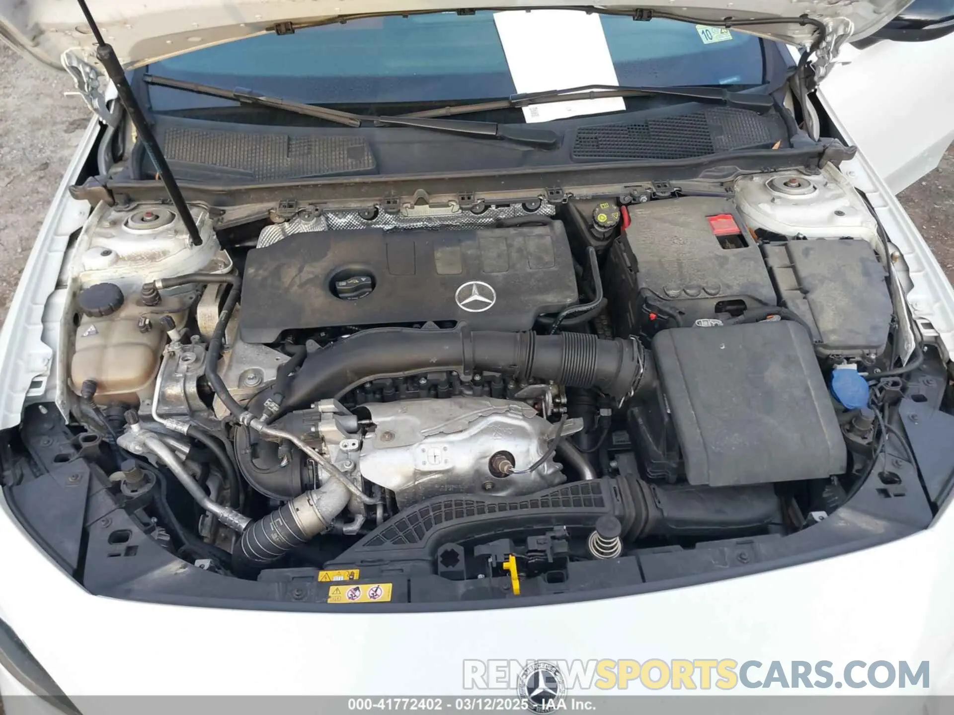 10 Photograph of a damaged car W1K3G4EB1MJ257006 MERCEDES-BENZ A 220 2021