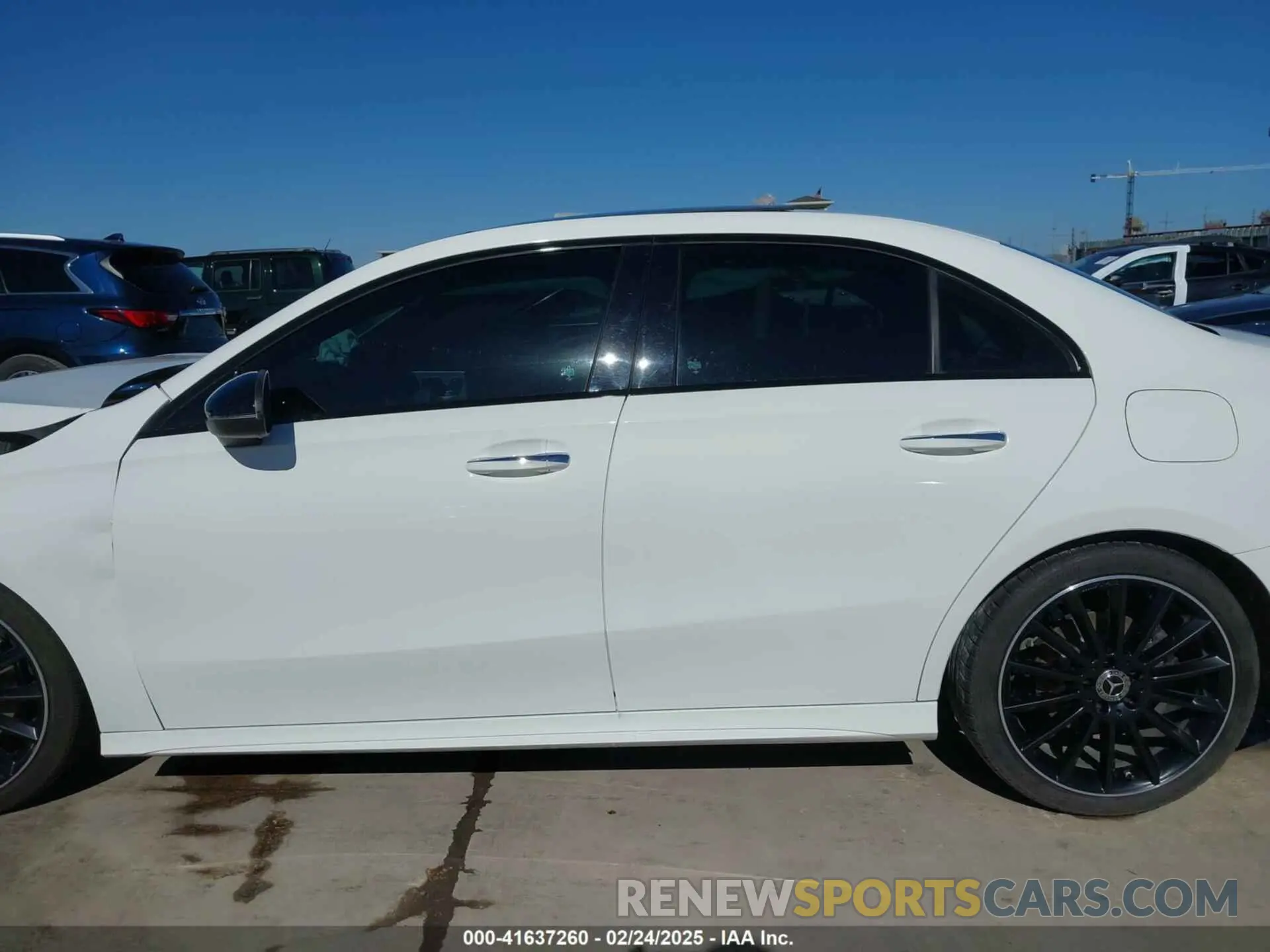 14 Photograph of a damaged car W1K3G4EB2MJ297109 MERCEDES-BENZ A 220 2021