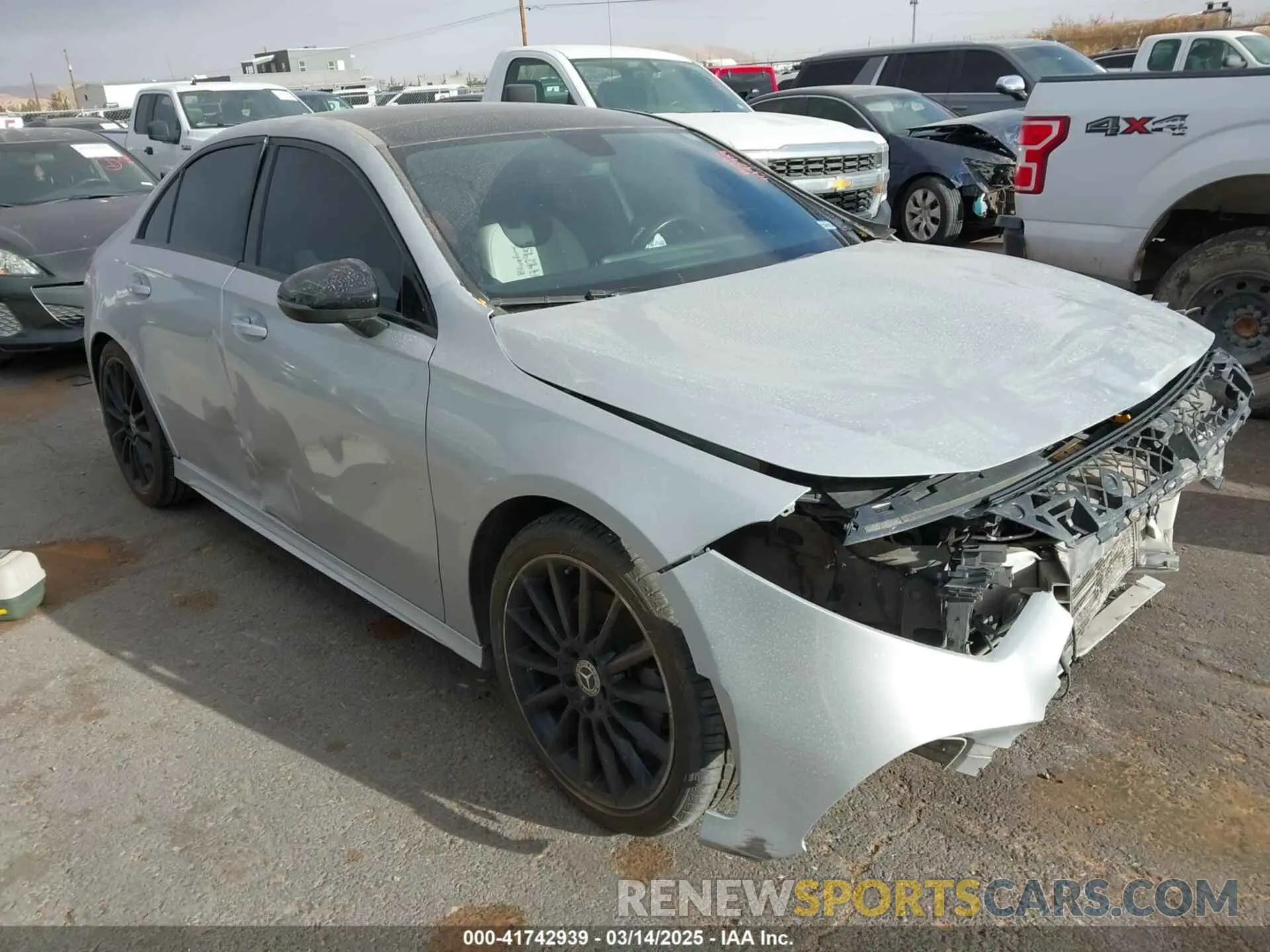 13 Photograph of a damaged car W1K3G4EB9MJ269341 MERCEDES-BENZ A 220 2021