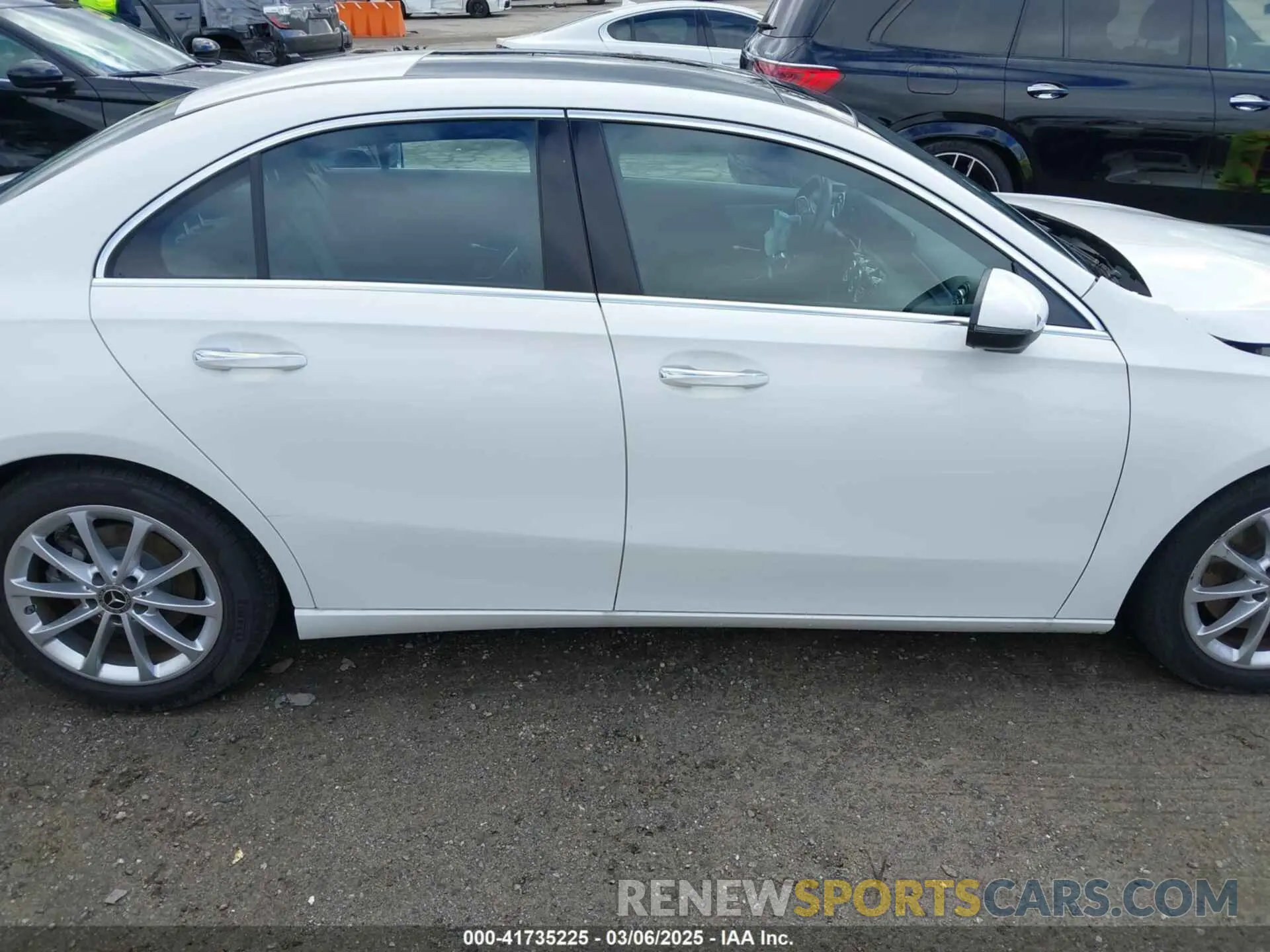 13 Photograph of a damaged car W1K3G4EBXMJ268649 MERCEDES-BENZ A 220 2021