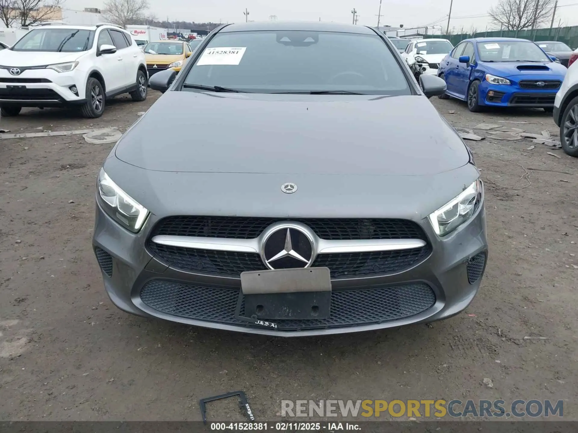 12 Photograph of a damaged car W1K3G4FB2MJ292636 MERCEDES-BENZ A 220 2021