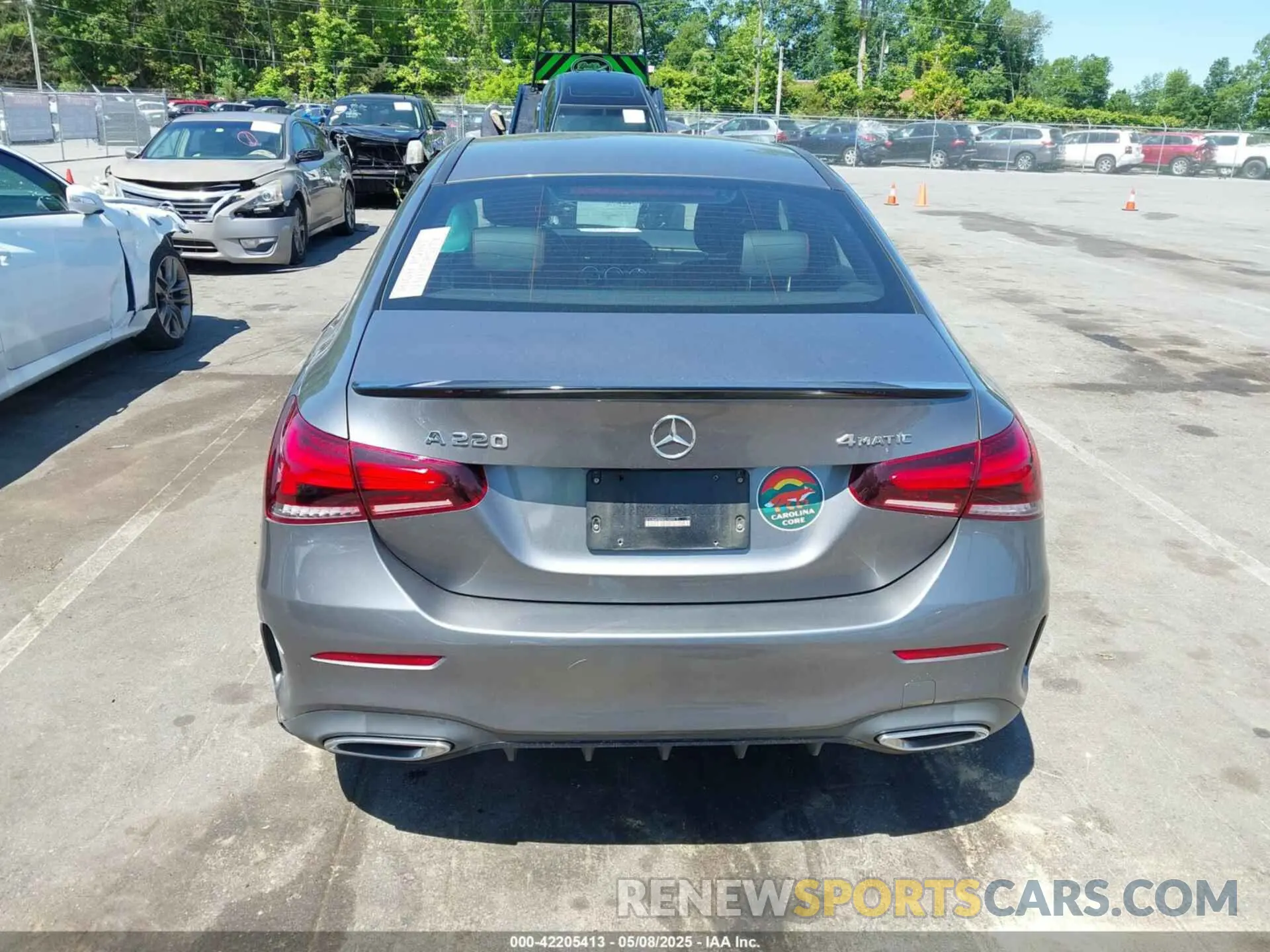 16 Photograph of a damaged car W1K3G4FB2MJ310293 MERCEDES-BENZ A 220 2021