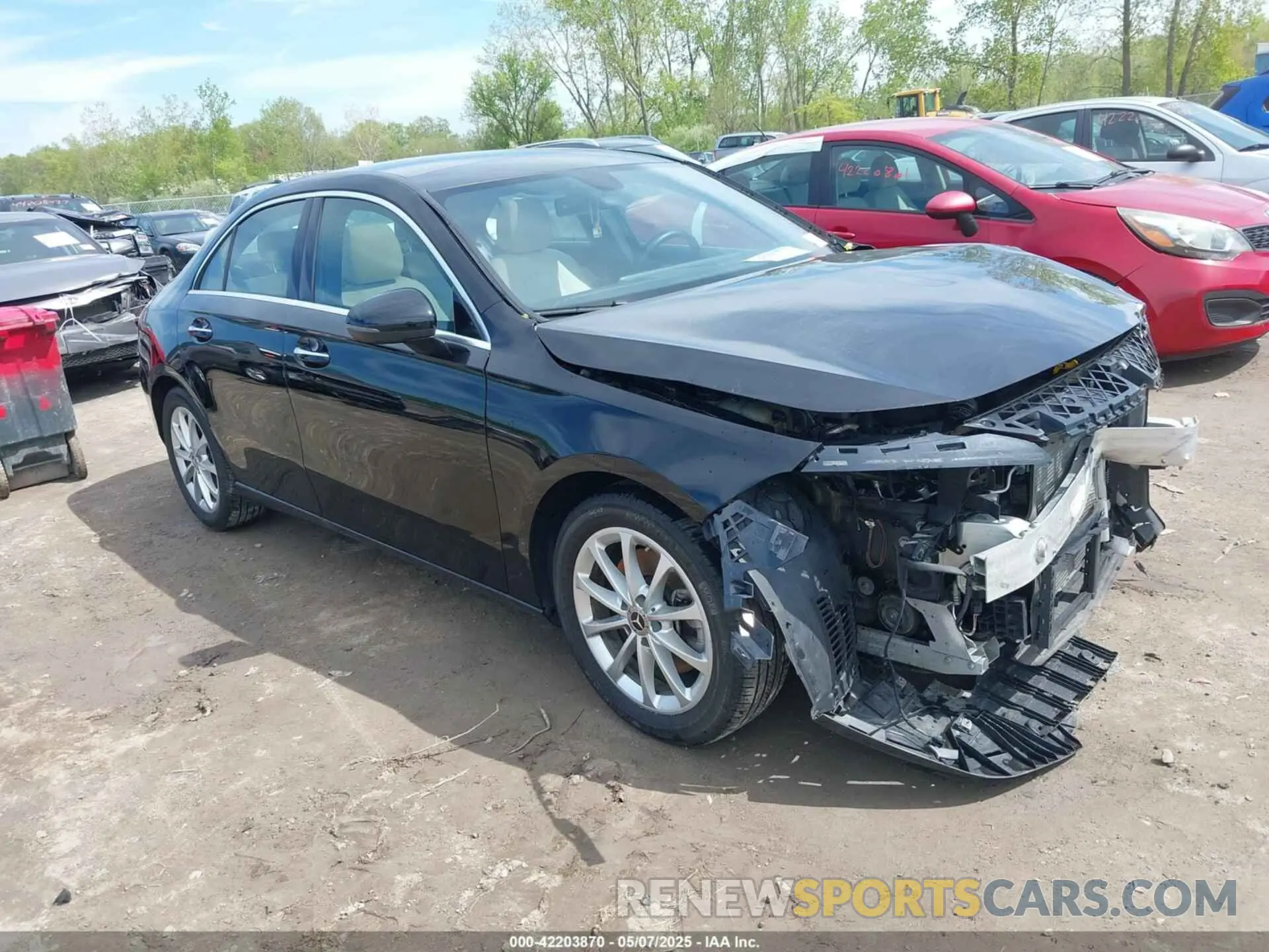 1 Photograph of a damaged car W1K3G4FB3MJ274131 MERCEDES-BENZ A 220 2021
