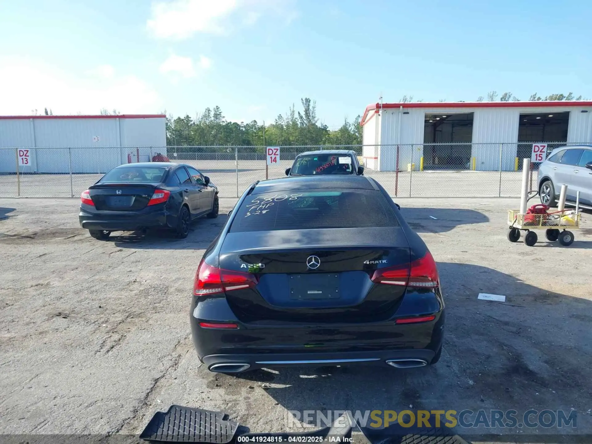 16 Photograph of a damaged car W1K3G4FB3MJ285808 MERCEDES-BENZ A 220 2021