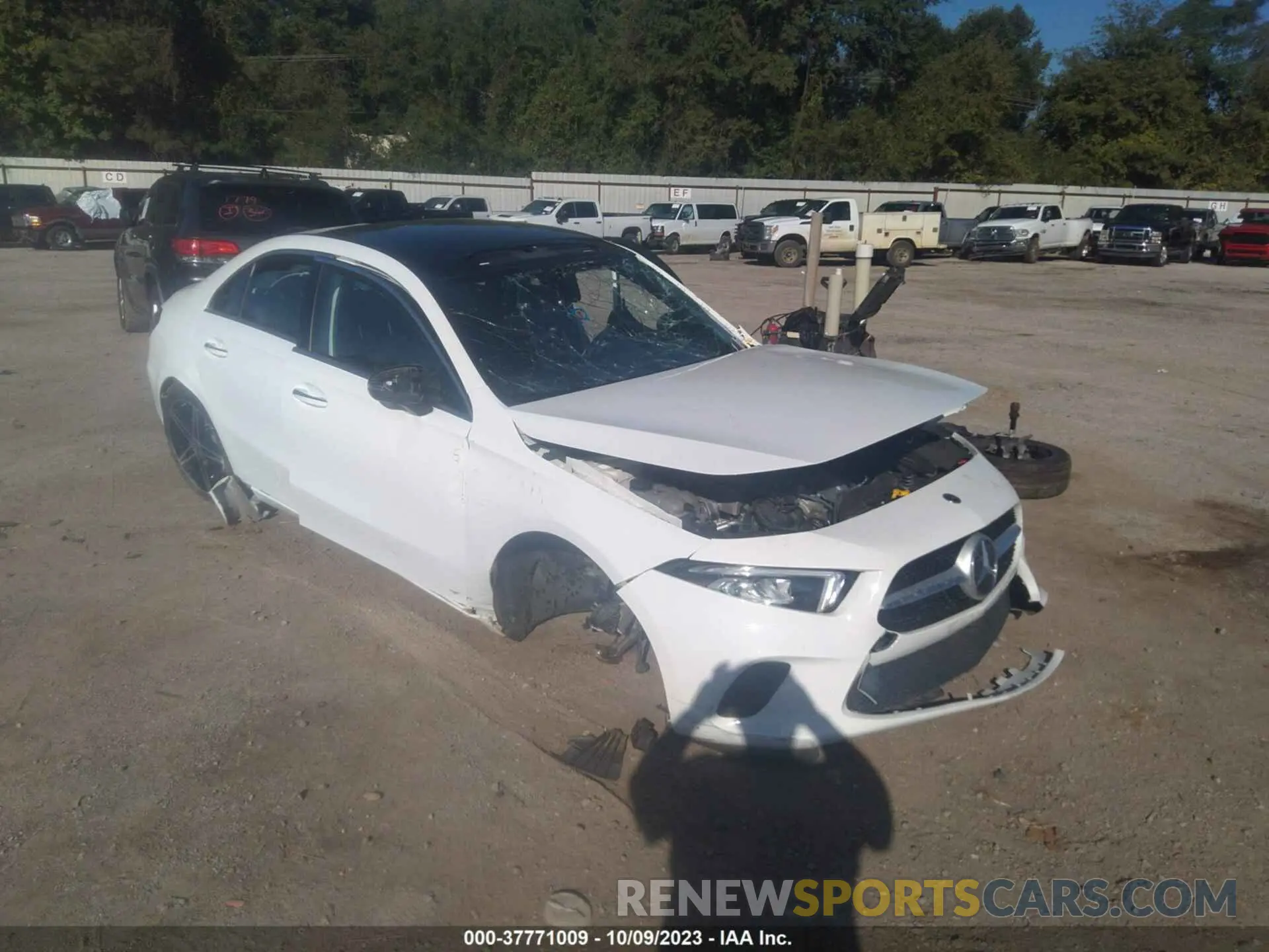 1 Photograph of a damaged car W1K3G4FB6MJ280456 MERCEDES-BENZ A 220 2021