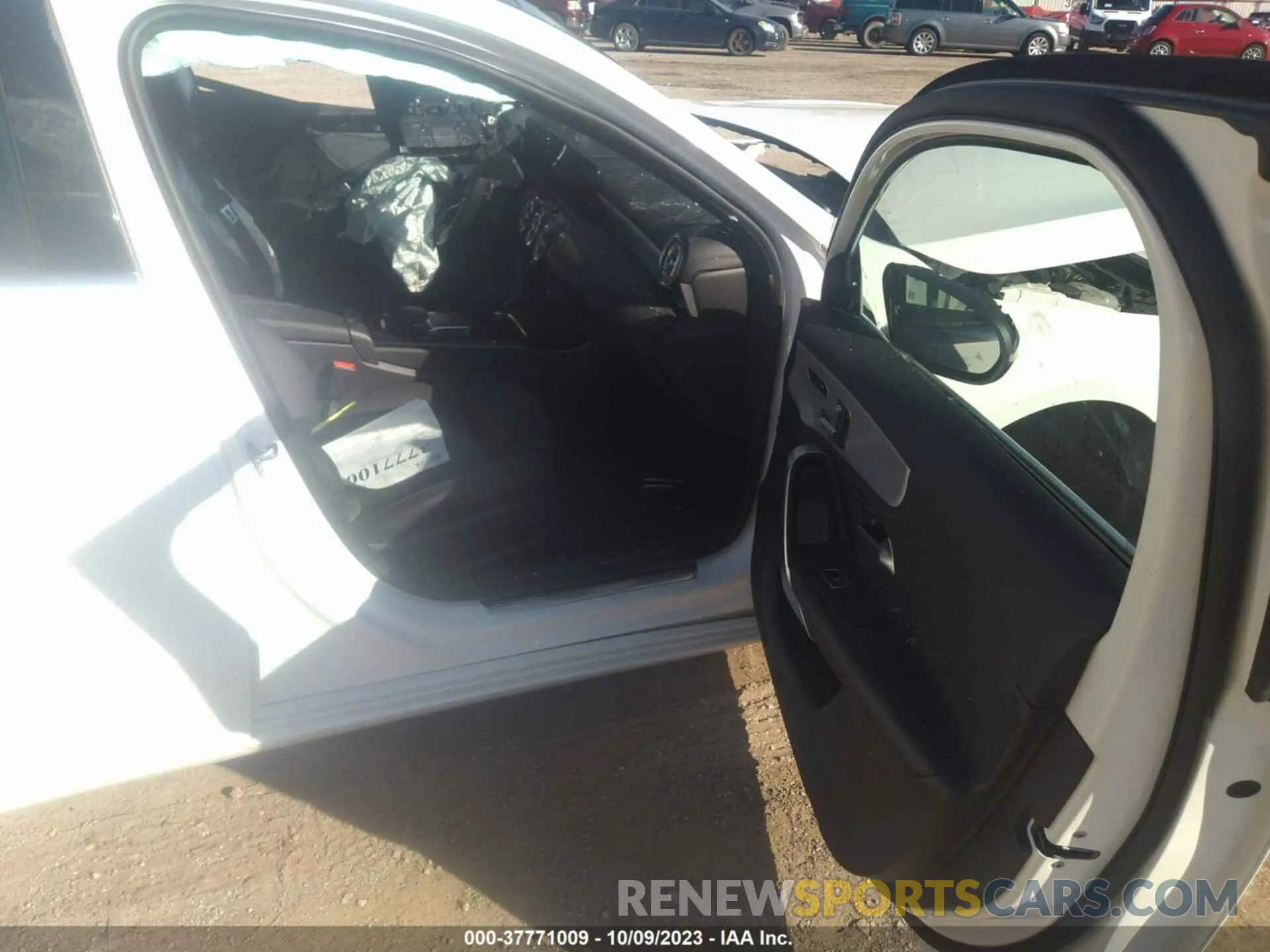 5 Photograph of a damaged car W1K3G4FB6MJ280456 MERCEDES-BENZ A 220 2021