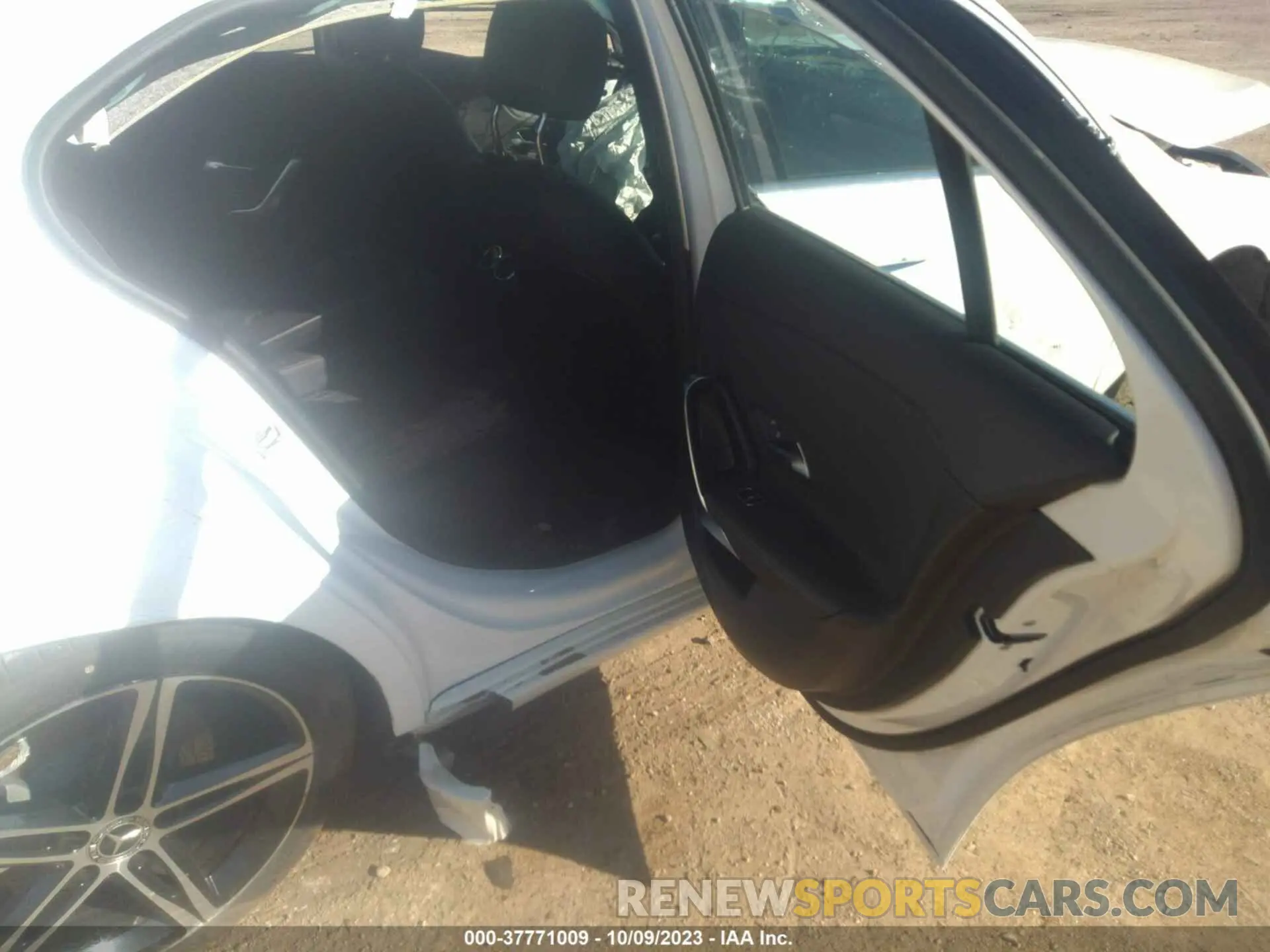 8 Photograph of a damaged car W1K3G4FB6MJ280456 MERCEDES-BENZ A 220 2021
