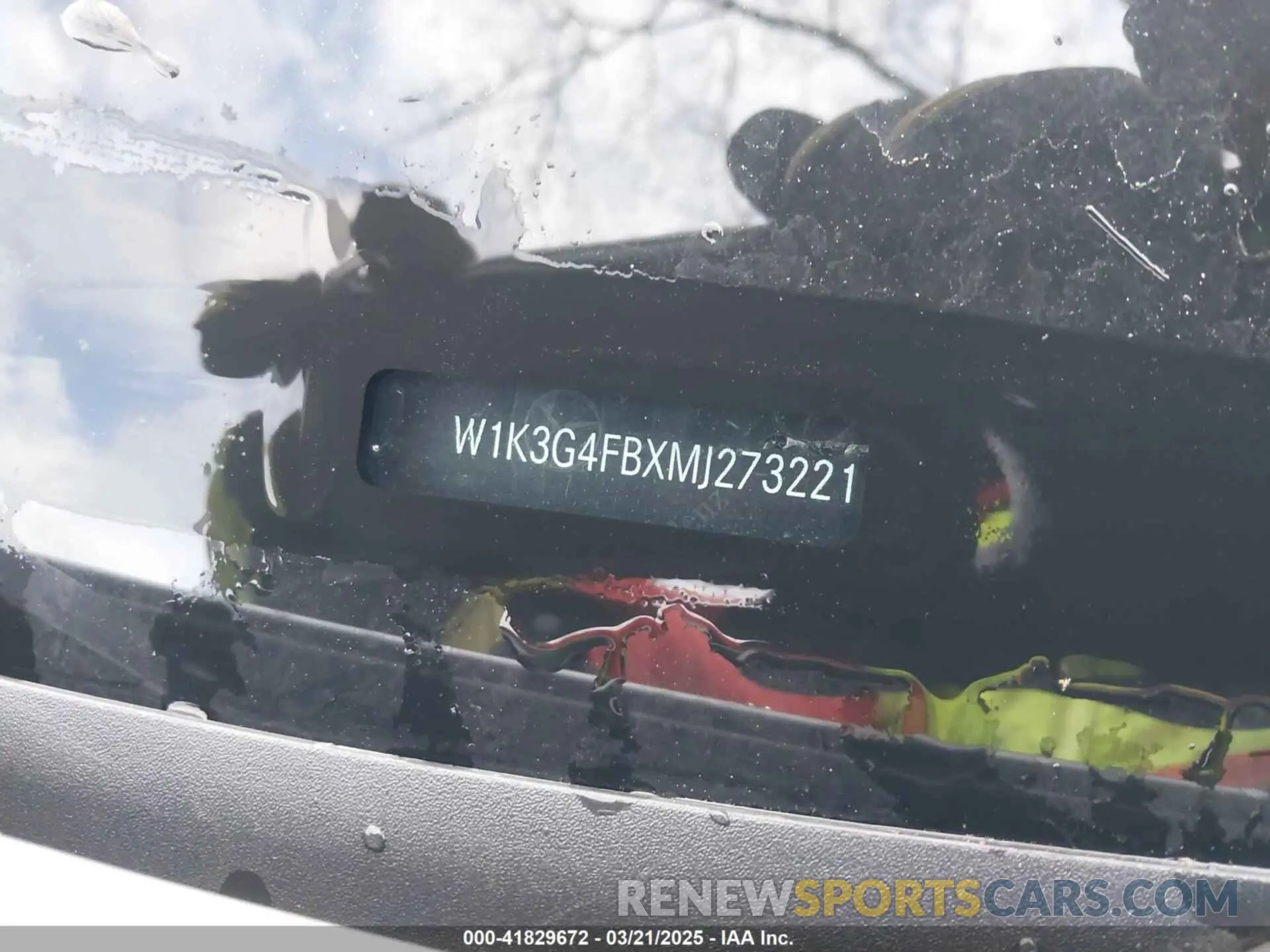 17 Photograph of a damaged car W1K3G4FBXMJ273221 MERCEDES-BENZ A 220 2021