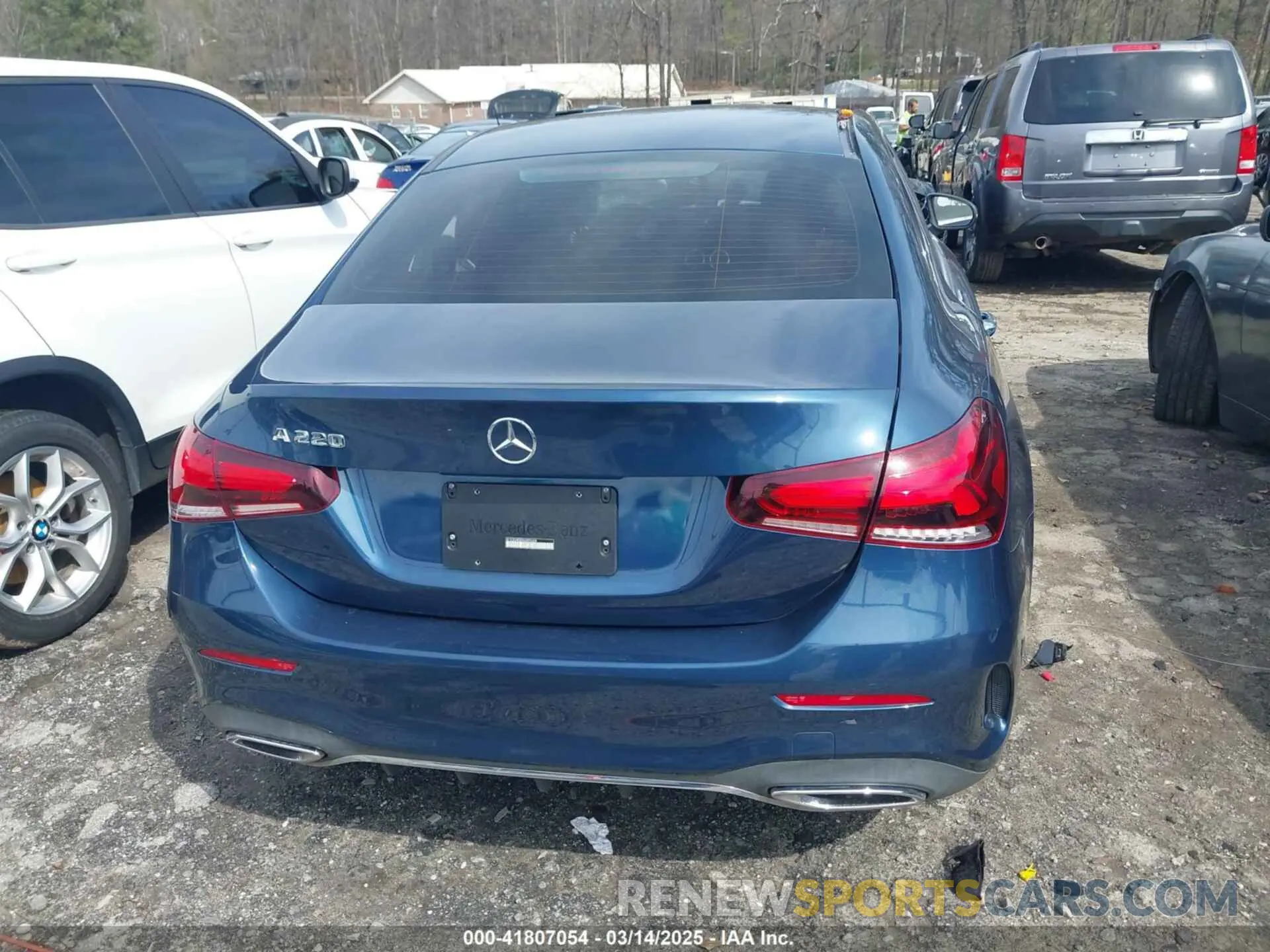 15 Photograph of a damaged car W1K3G4EB5NJ355604 MERCEDES-BENZ A 220 2022
