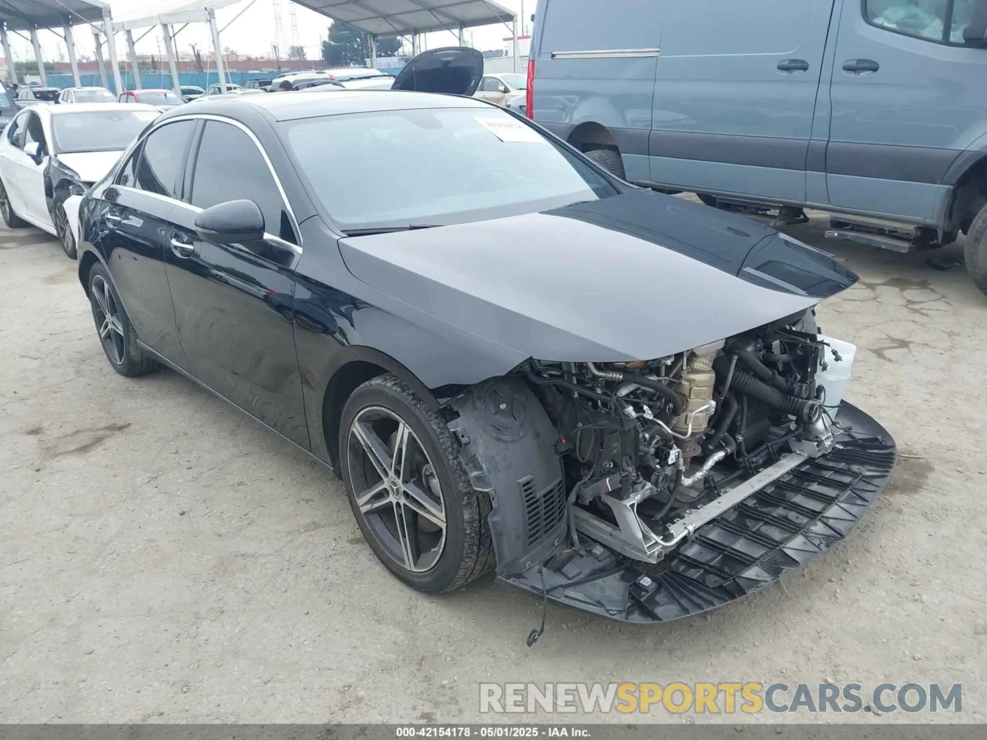 1 Photograph of a damaged car W1K3G4EB6NJ356664 MERCEDES-BENZ A 220 2022