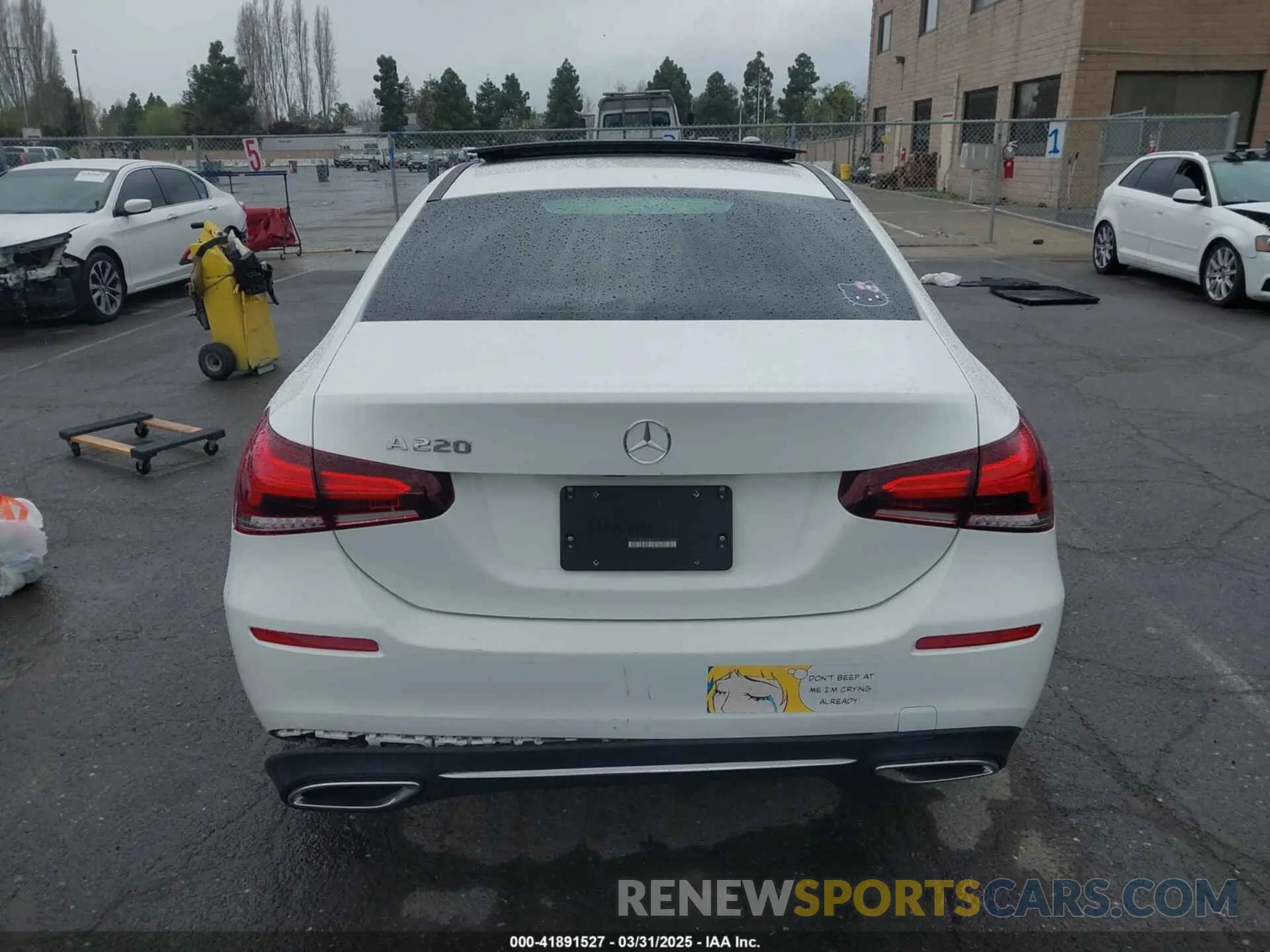 15 Photograph of a damaged car W1K3G4EB7NJ328176 MERCEDES-BENZ A 220 2022
