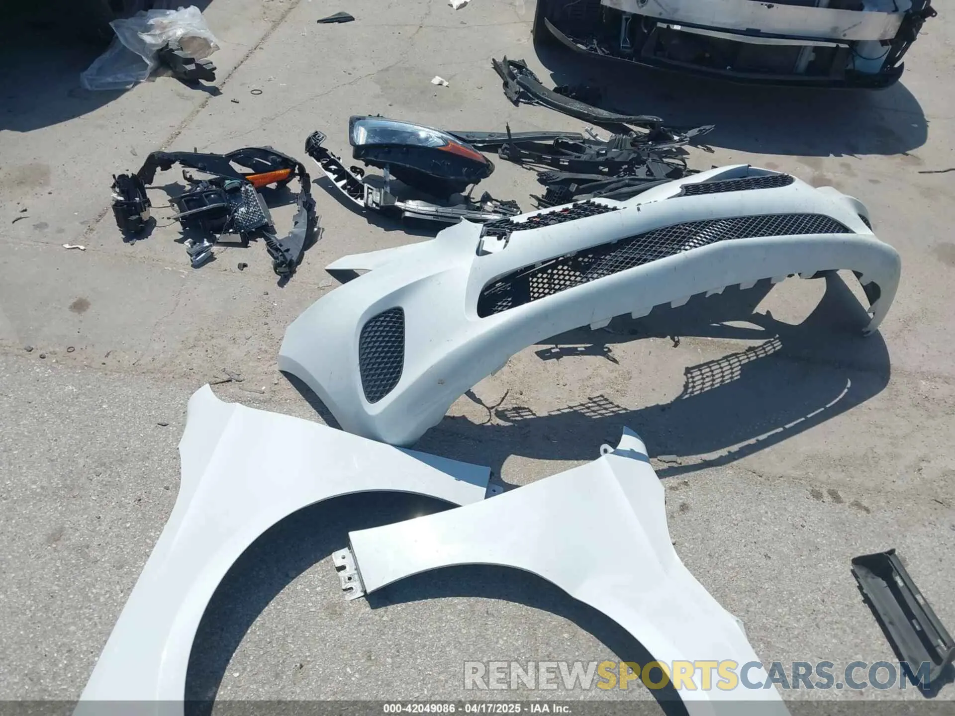 11 Photograph of a damaged car W1K3G4FB2NJ357146 MERCEDES-BENZ A 220 2022