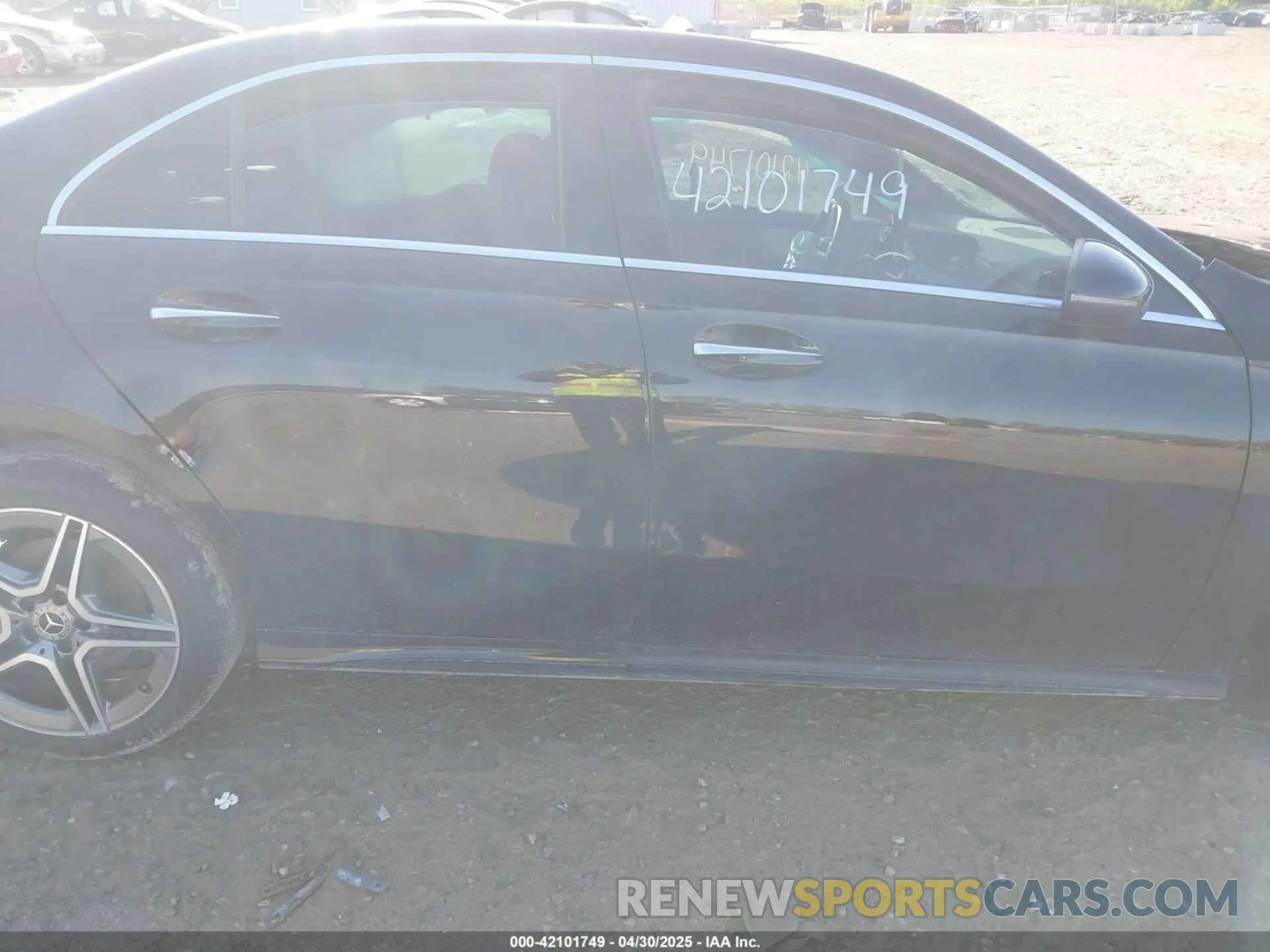 14 Photograph of a damaged car W1K3G4FB4NJ367693 MERCEDES-BENZ A 220 2022