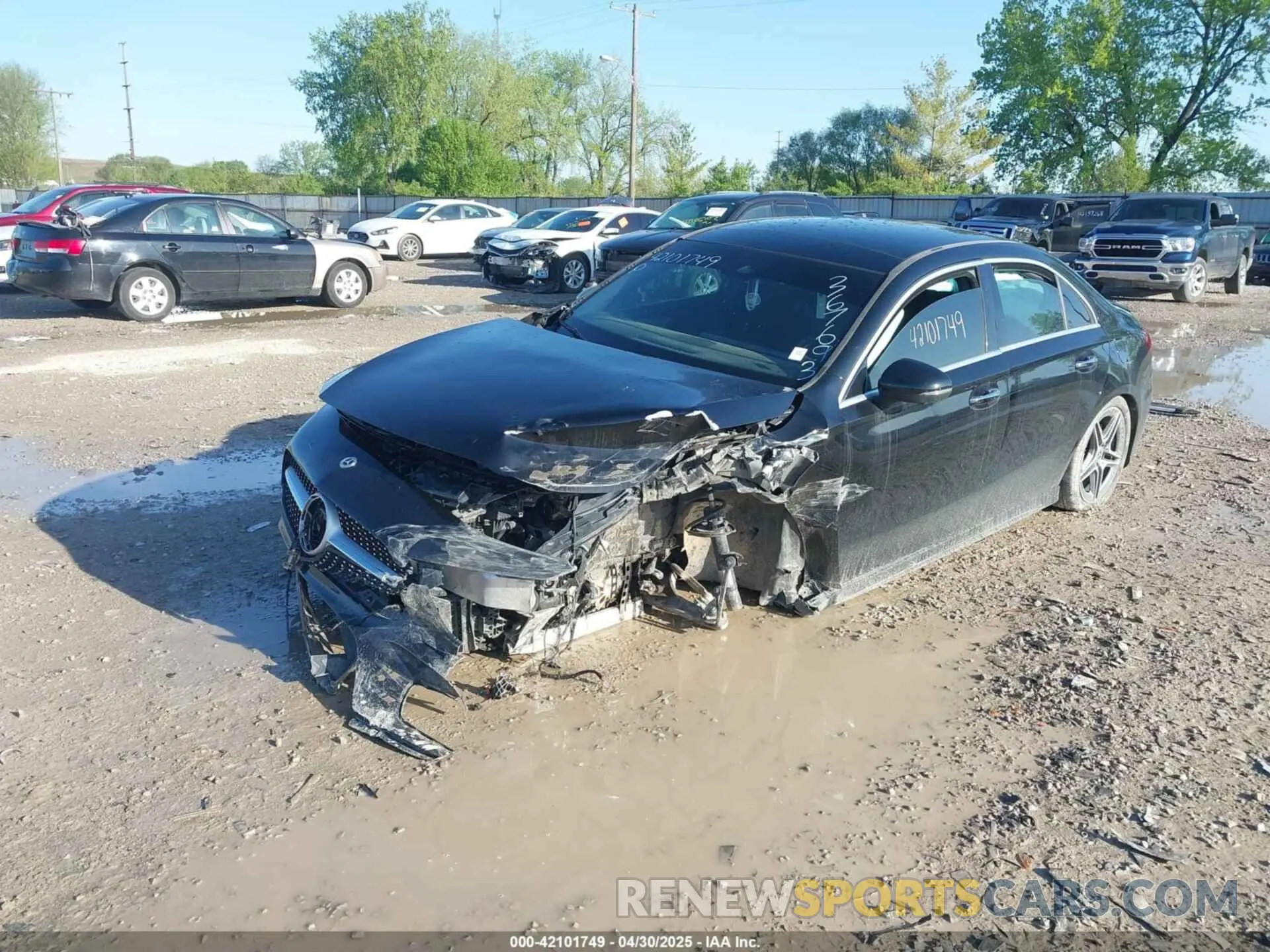 2 Photograph of a damaged car W1K3G4FB4NJ367693 MERCEDES-BENZ A 220 2022