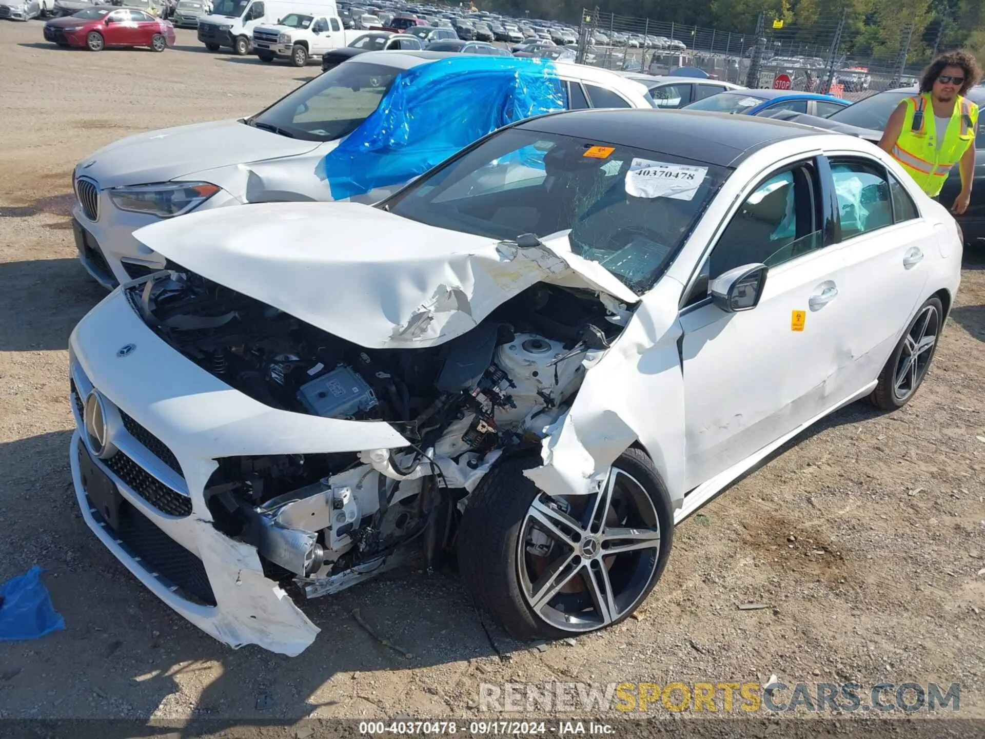 2 Photograph of a damaged car W1K3G4FB9NJ377023 MERCEDES-BENZ A 220 2022
