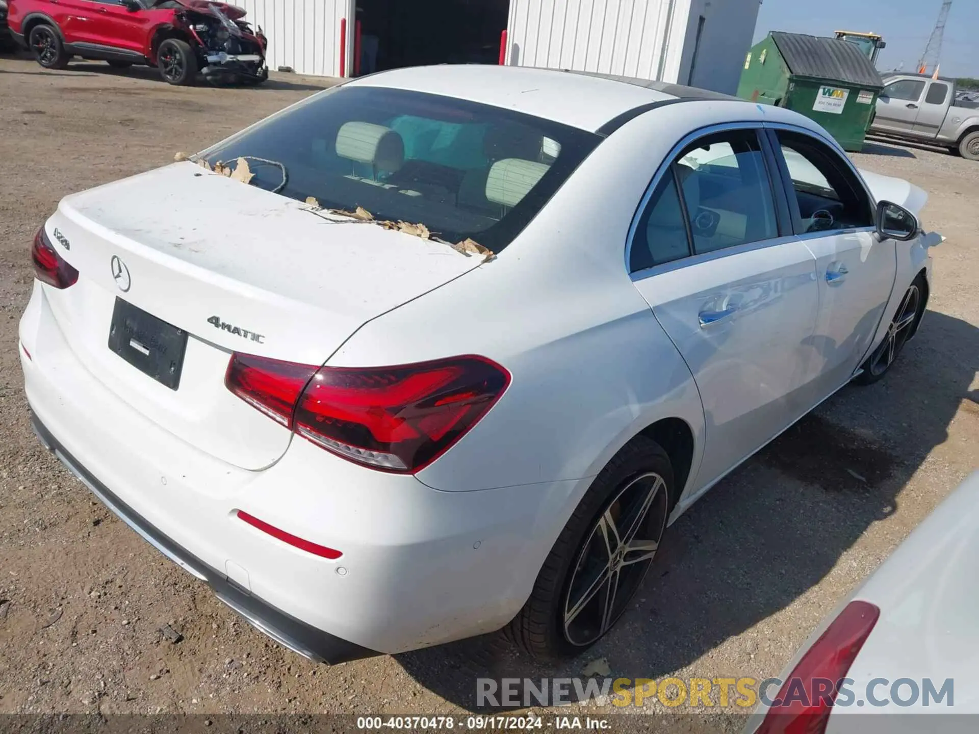 4 Photograph of a damaged car W1K3G4FB9NJ377023 MERCEDES-BENZ A 220 2022